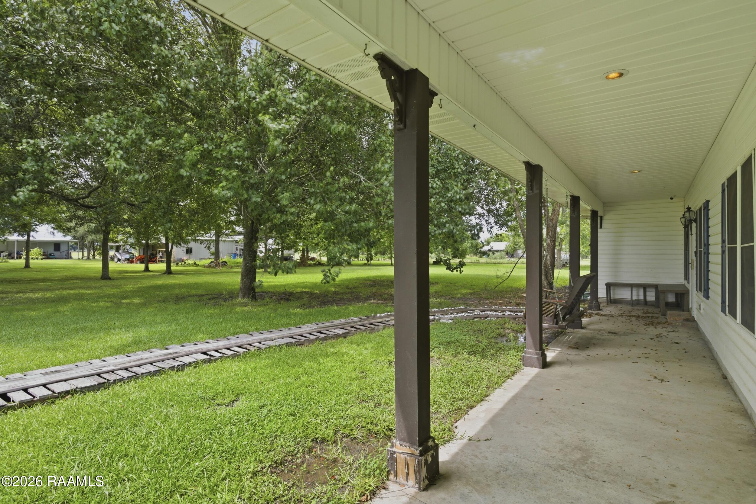 518 Old School Road