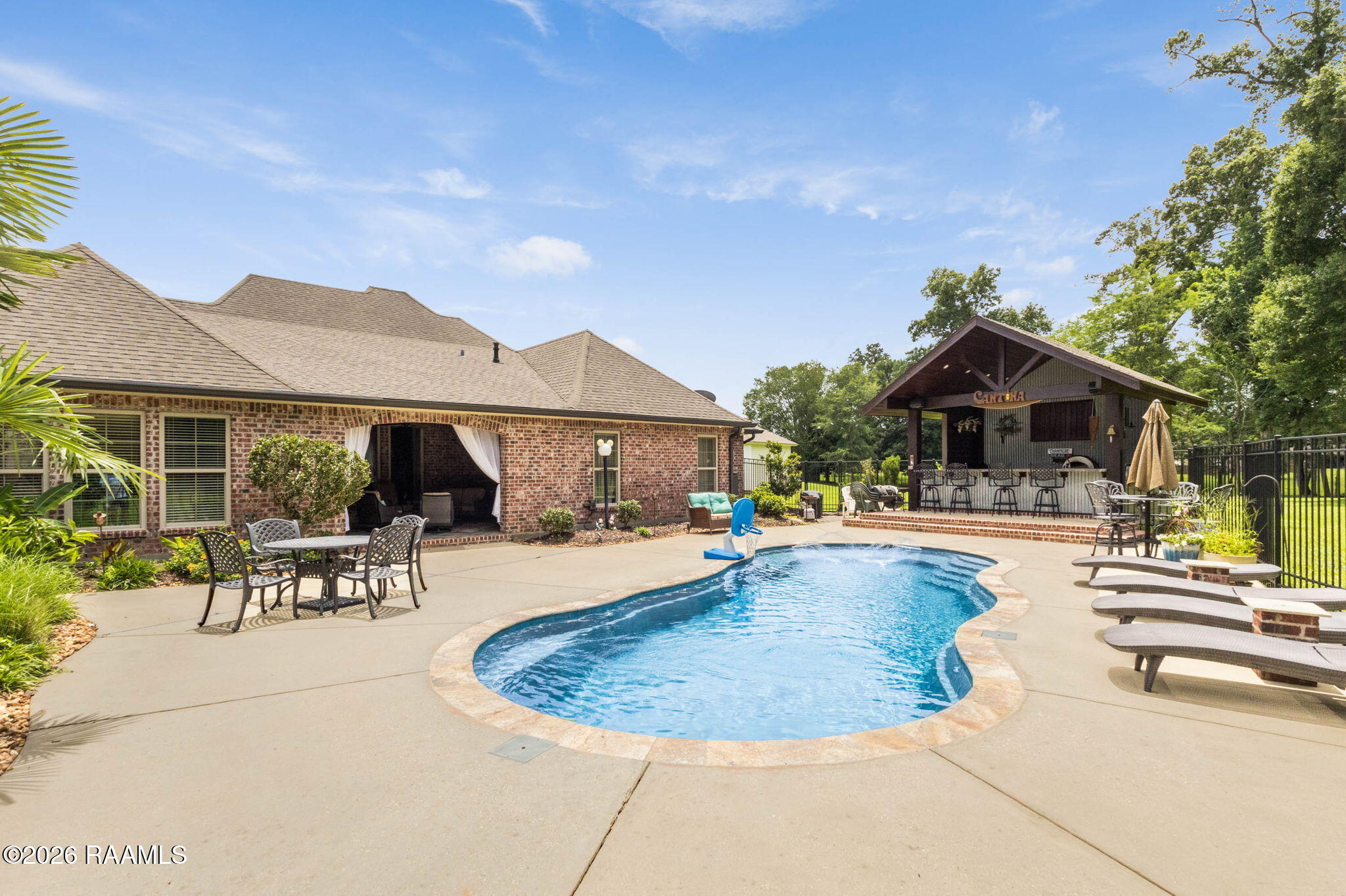 322 Champagne Drive