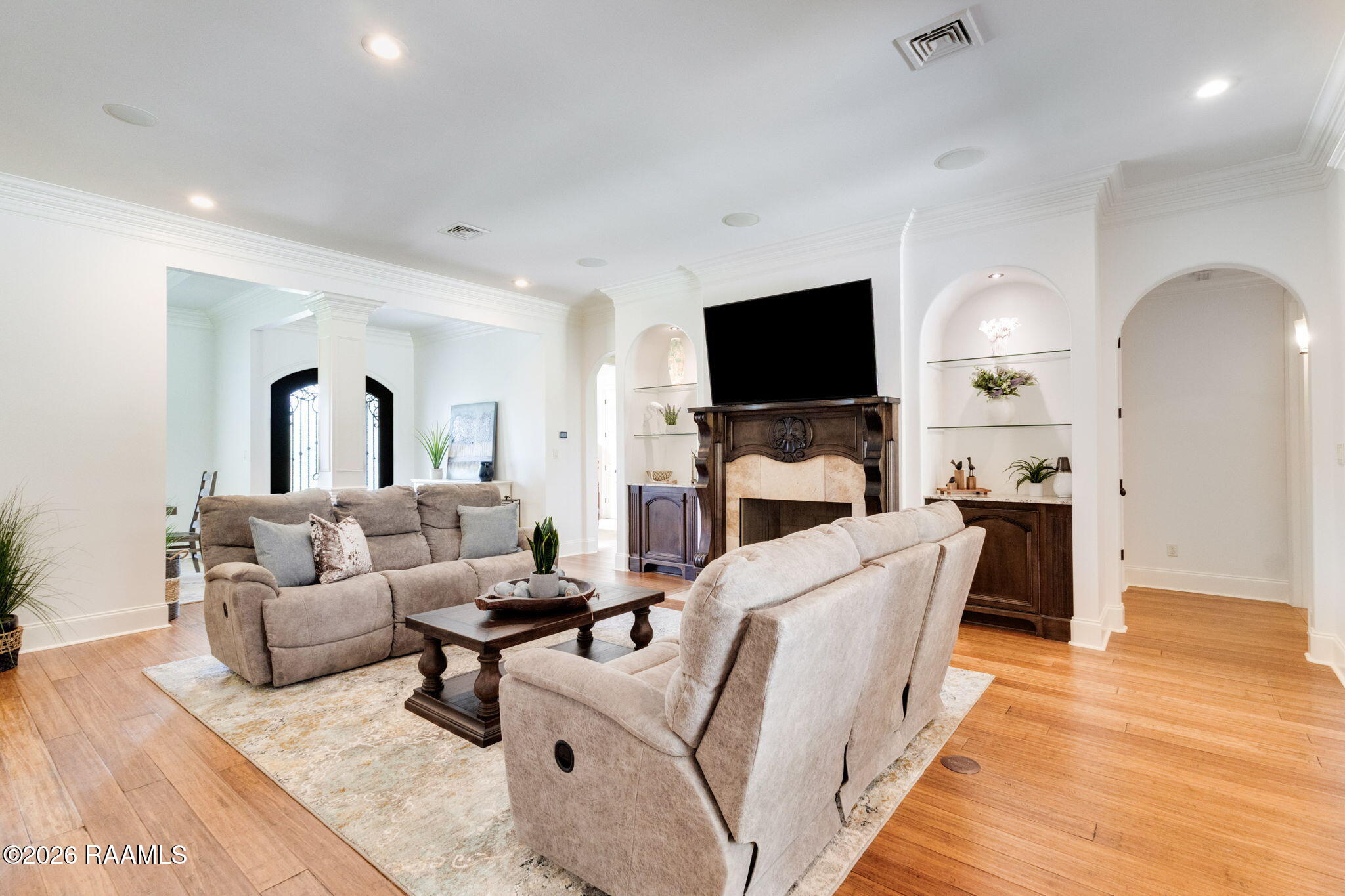 322 Champagne Drive