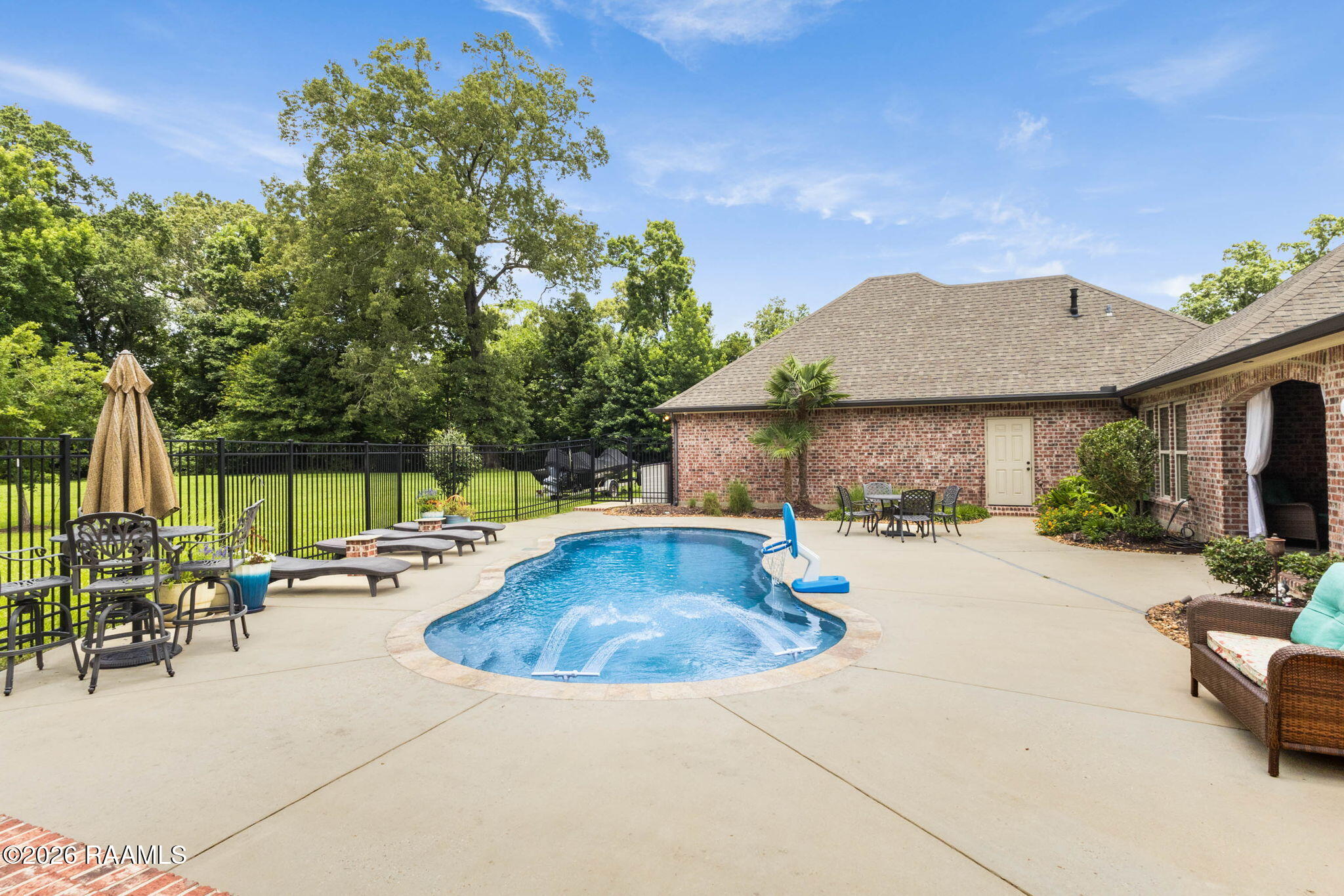 322 Champagne Drive