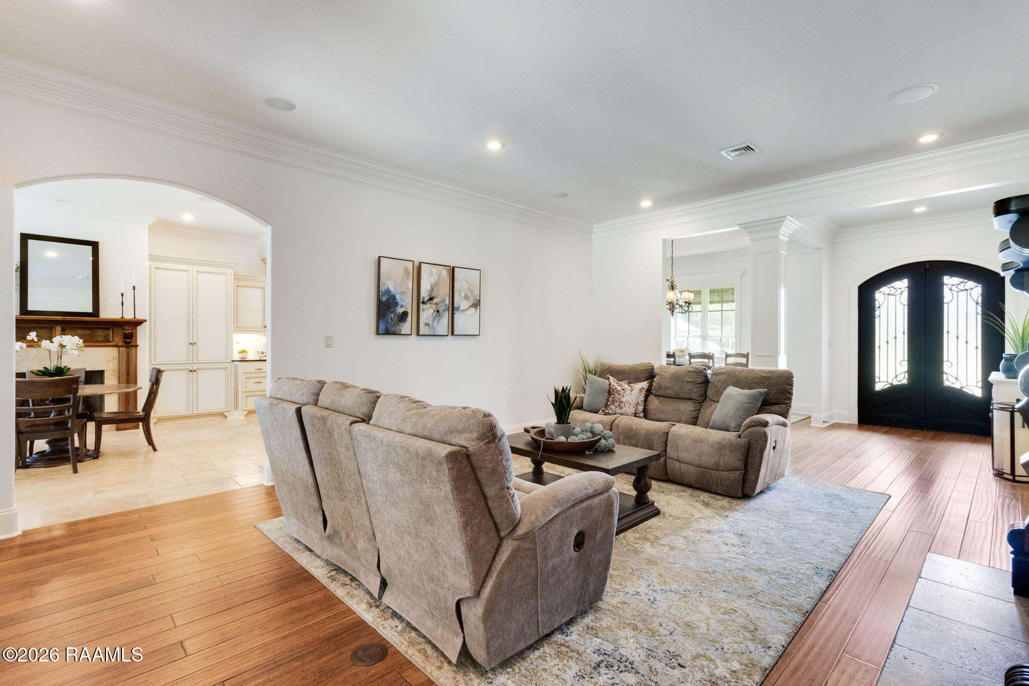 322 Champagne Drive