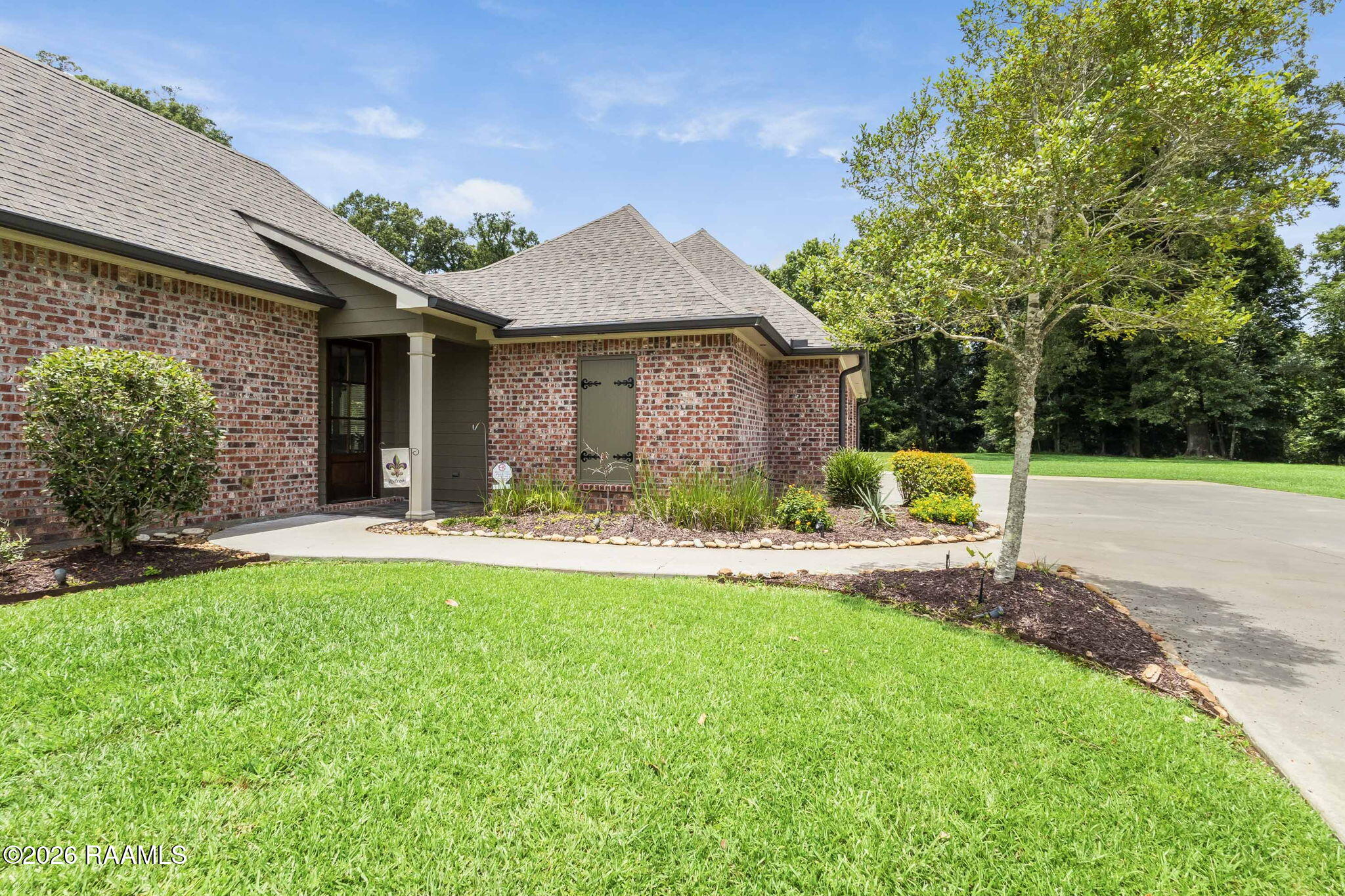 322 Champagne Drive