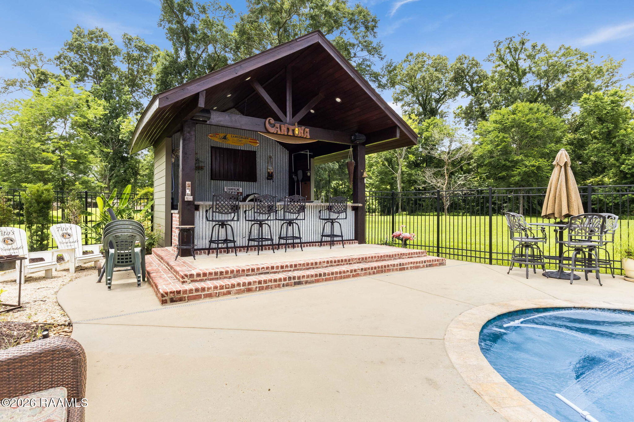 322 Champagne Drive