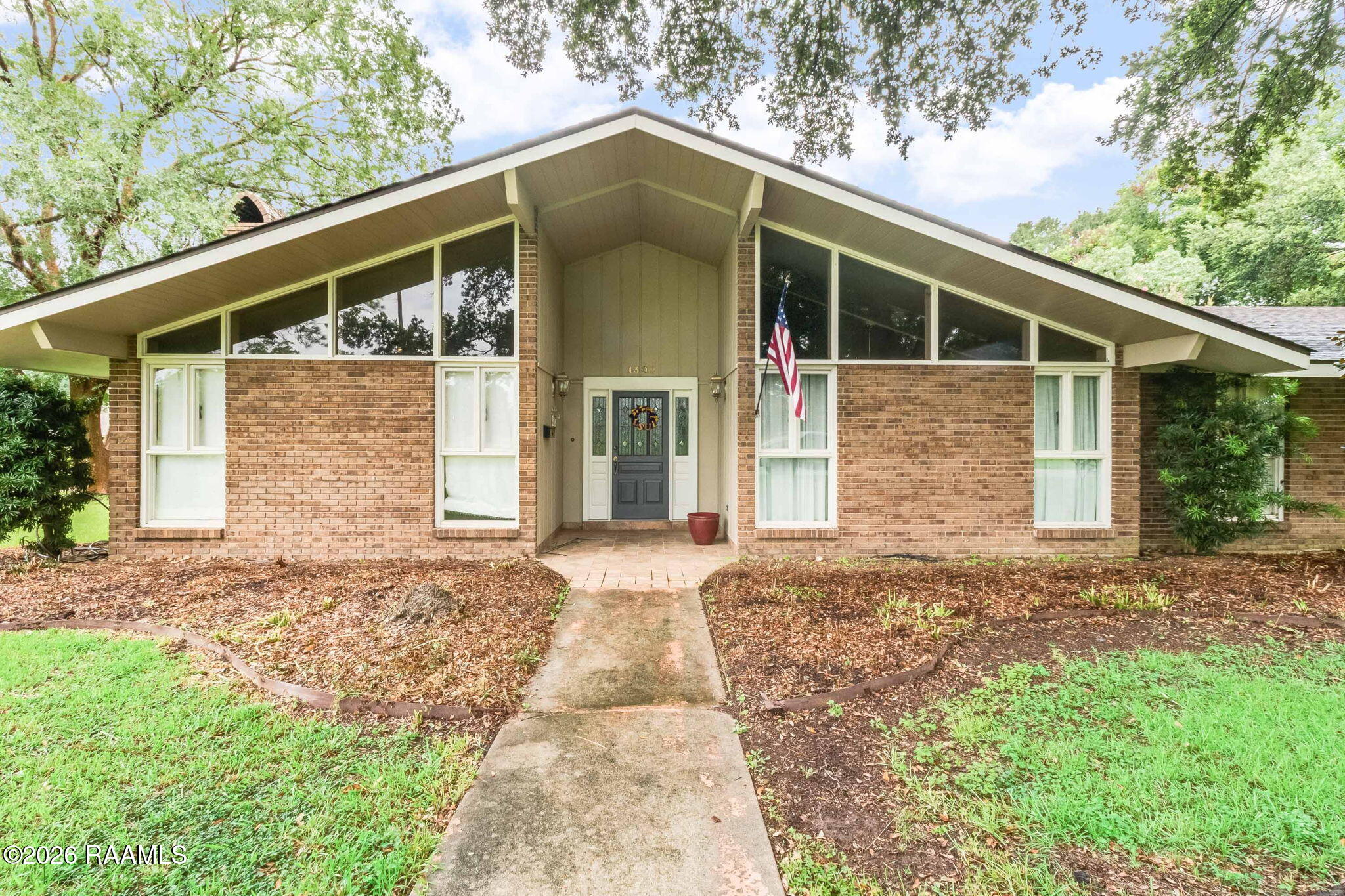 1309 Dietlien Boulevard