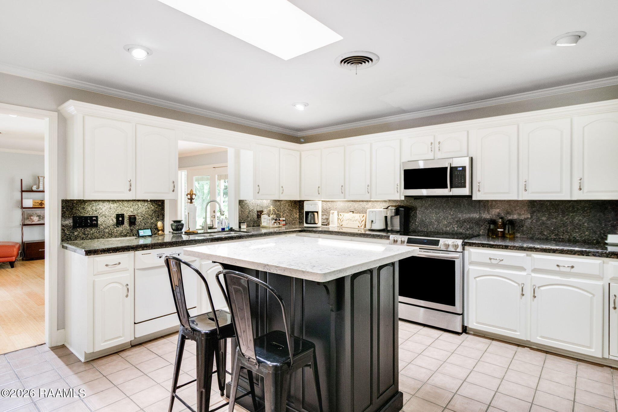1309 Dietlien Boulevard
