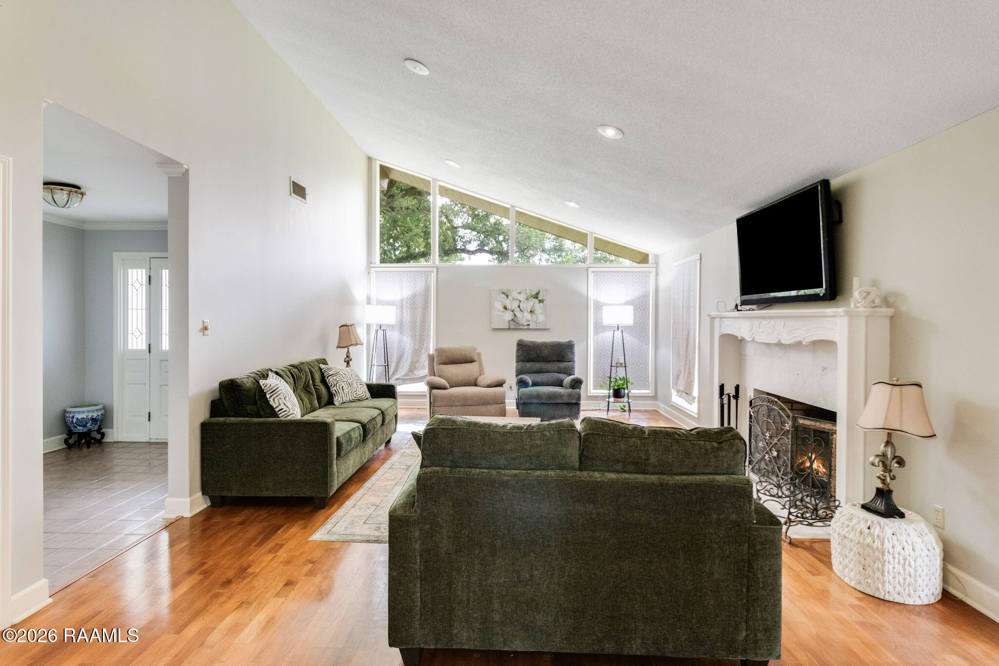 1309 Dietlien Boulevard