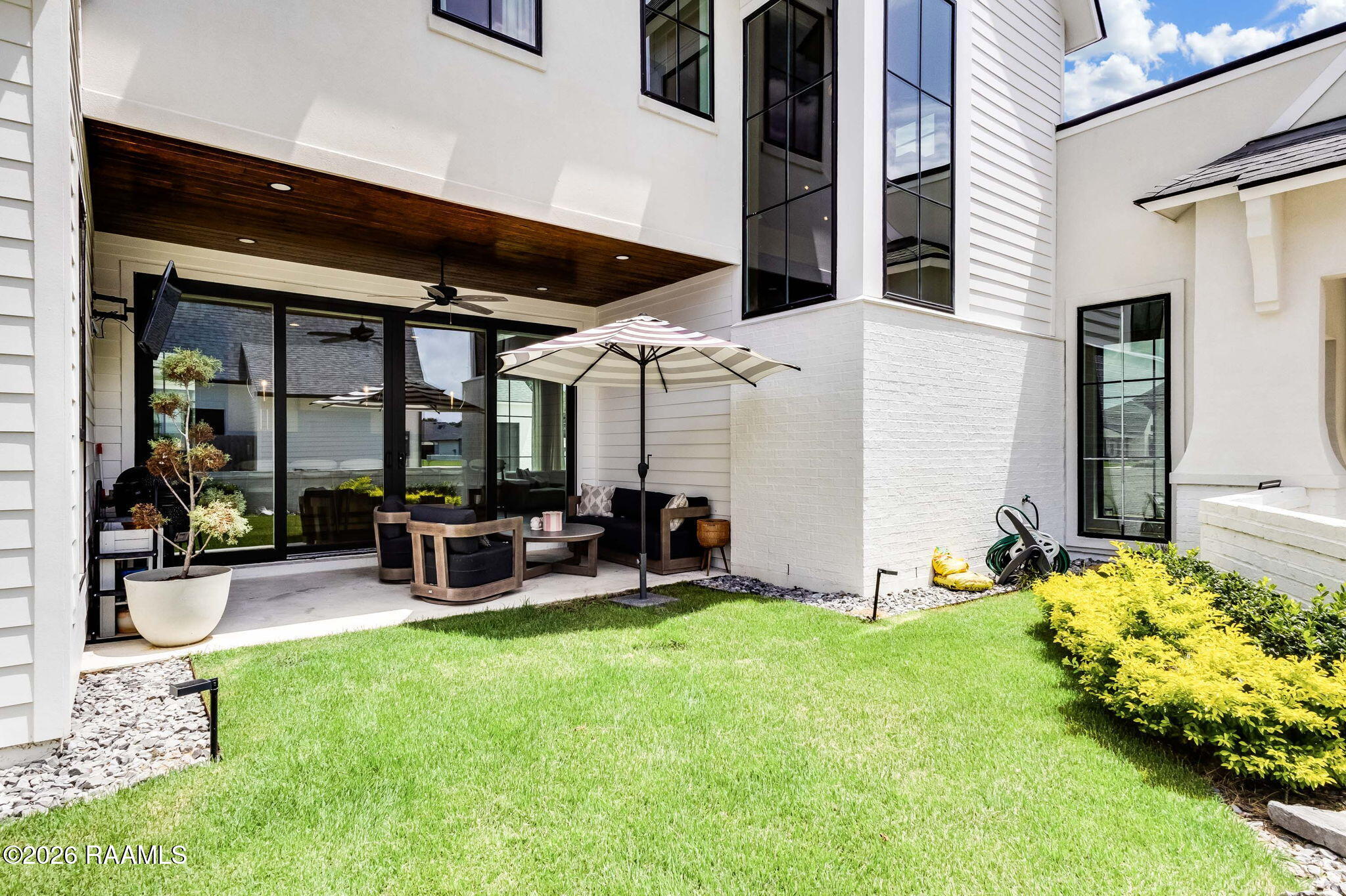 203 Shadow Bend Drive