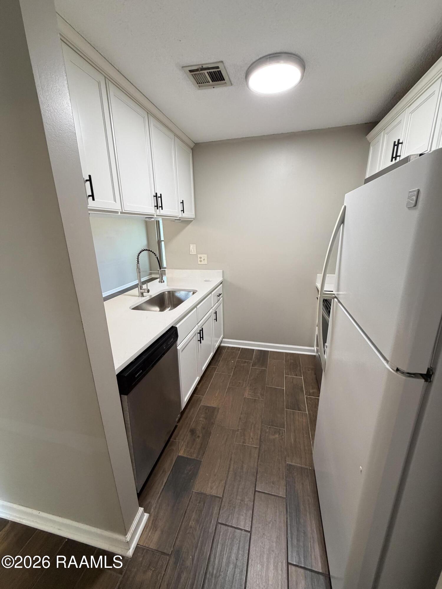 202 Long Plantation Boulevard # F