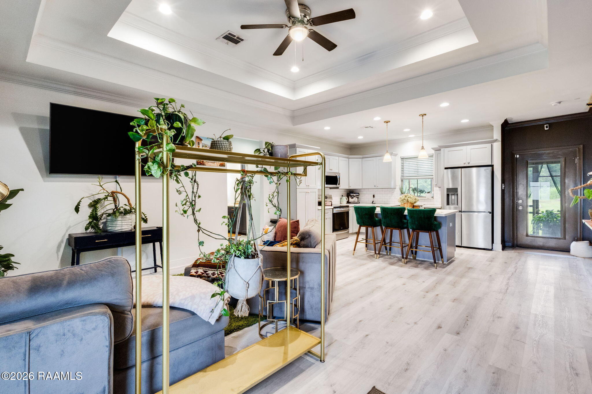 395 Gilbert Drive