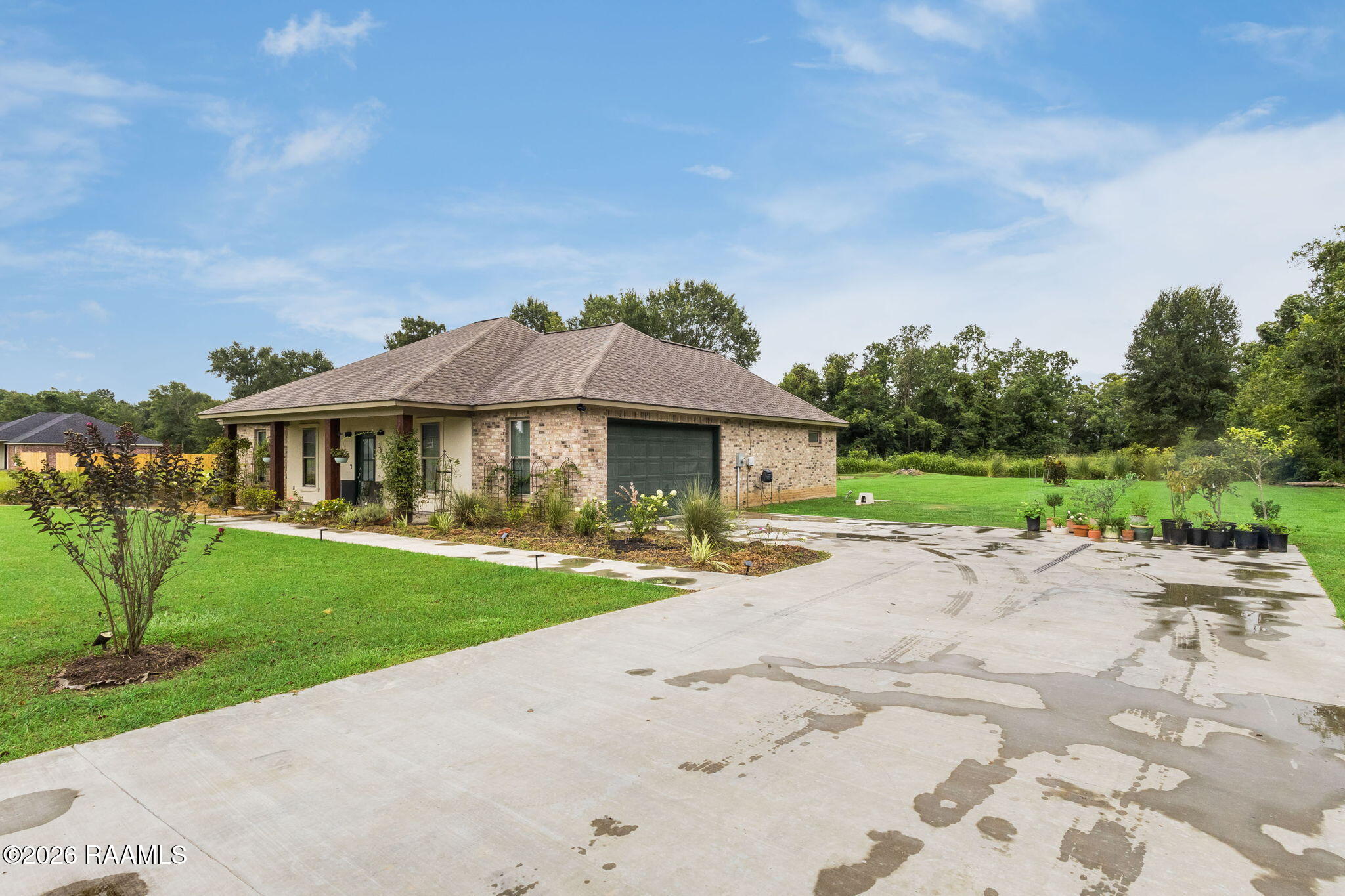 395 Gilbert Drive