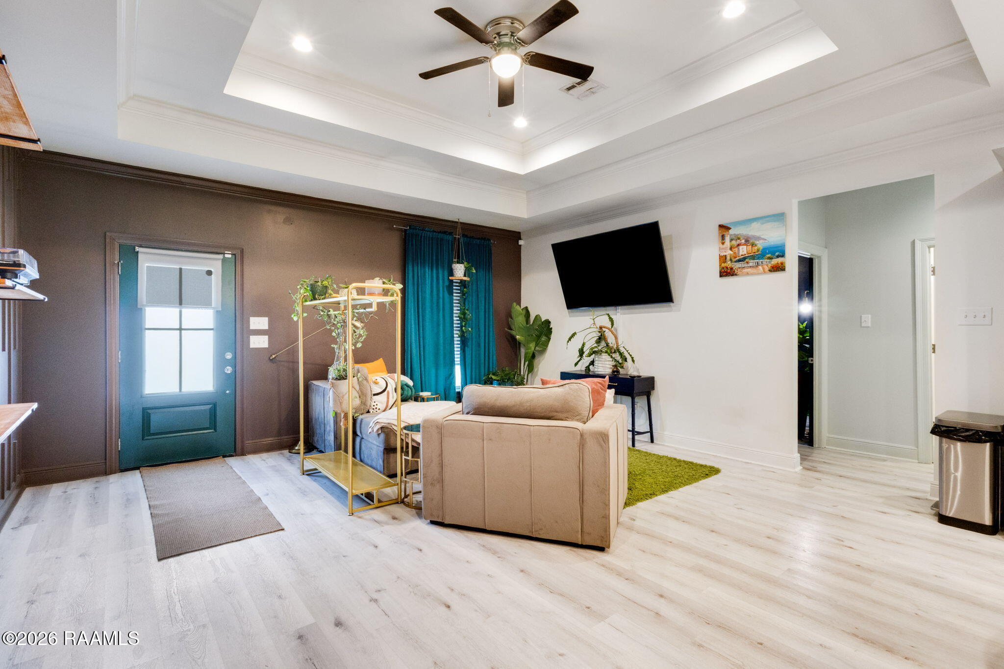 395 Gilbert Drive
