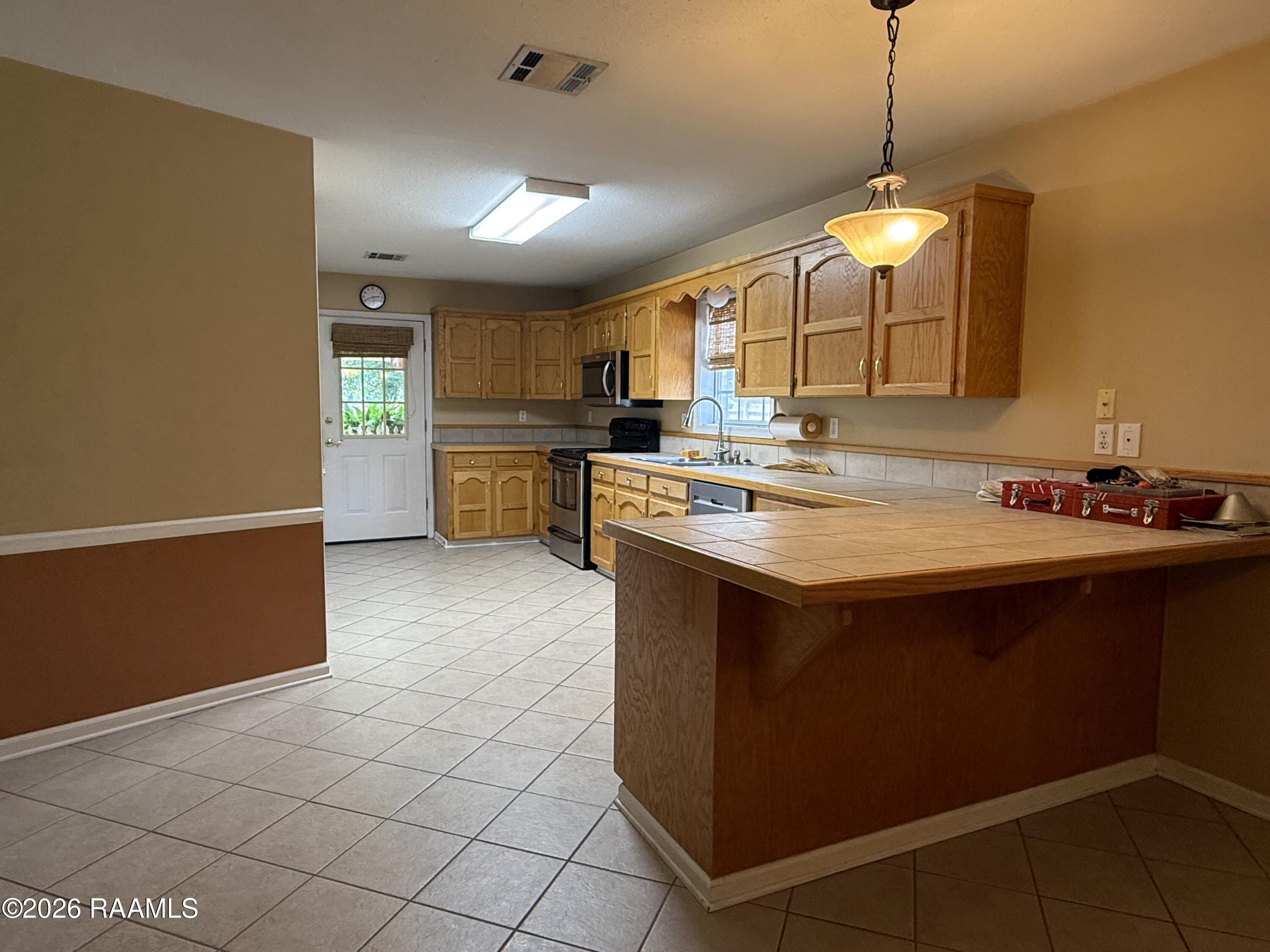 162 Whispering Oaks Drive