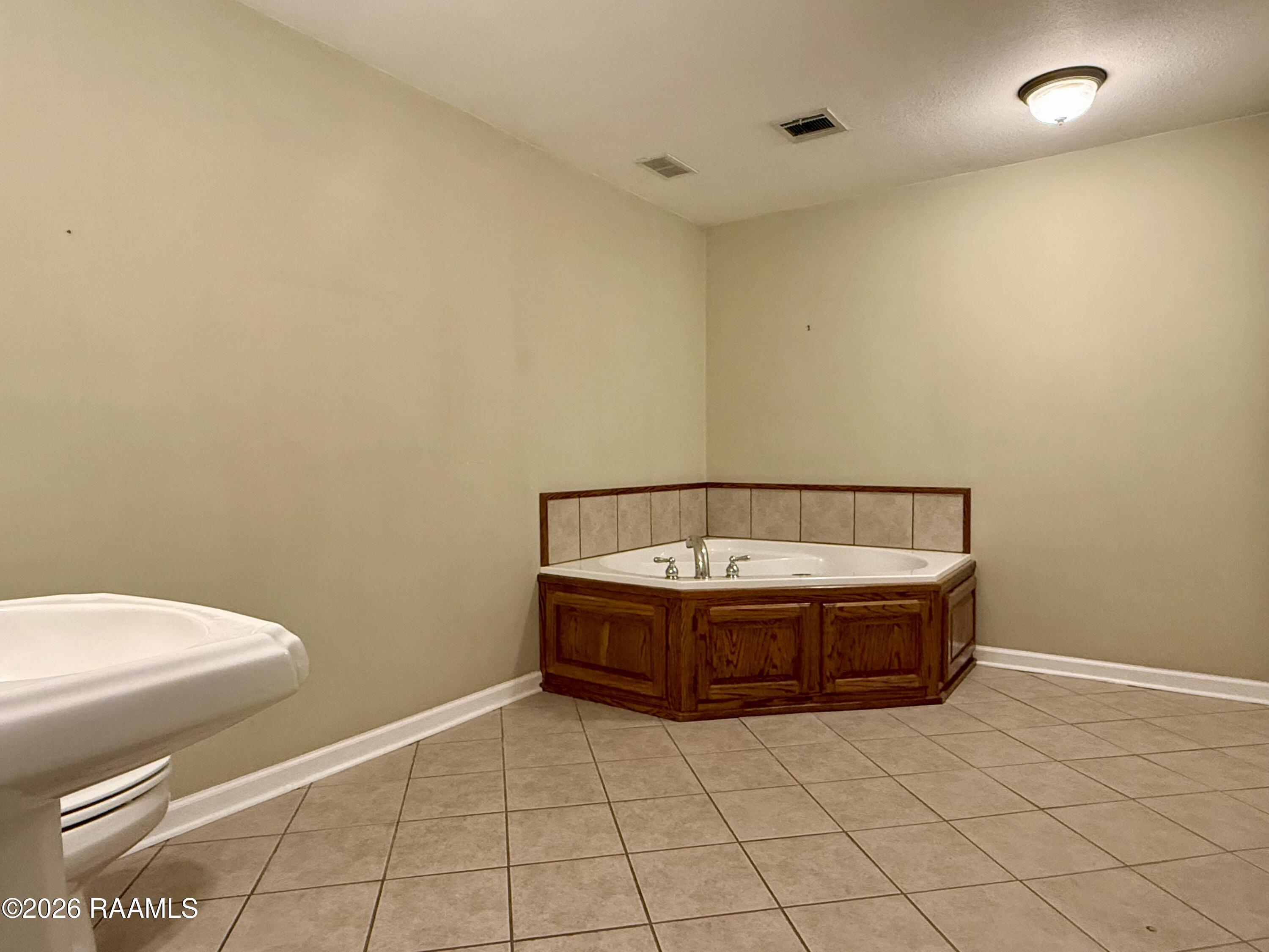 162 Whispering Oaks Drive