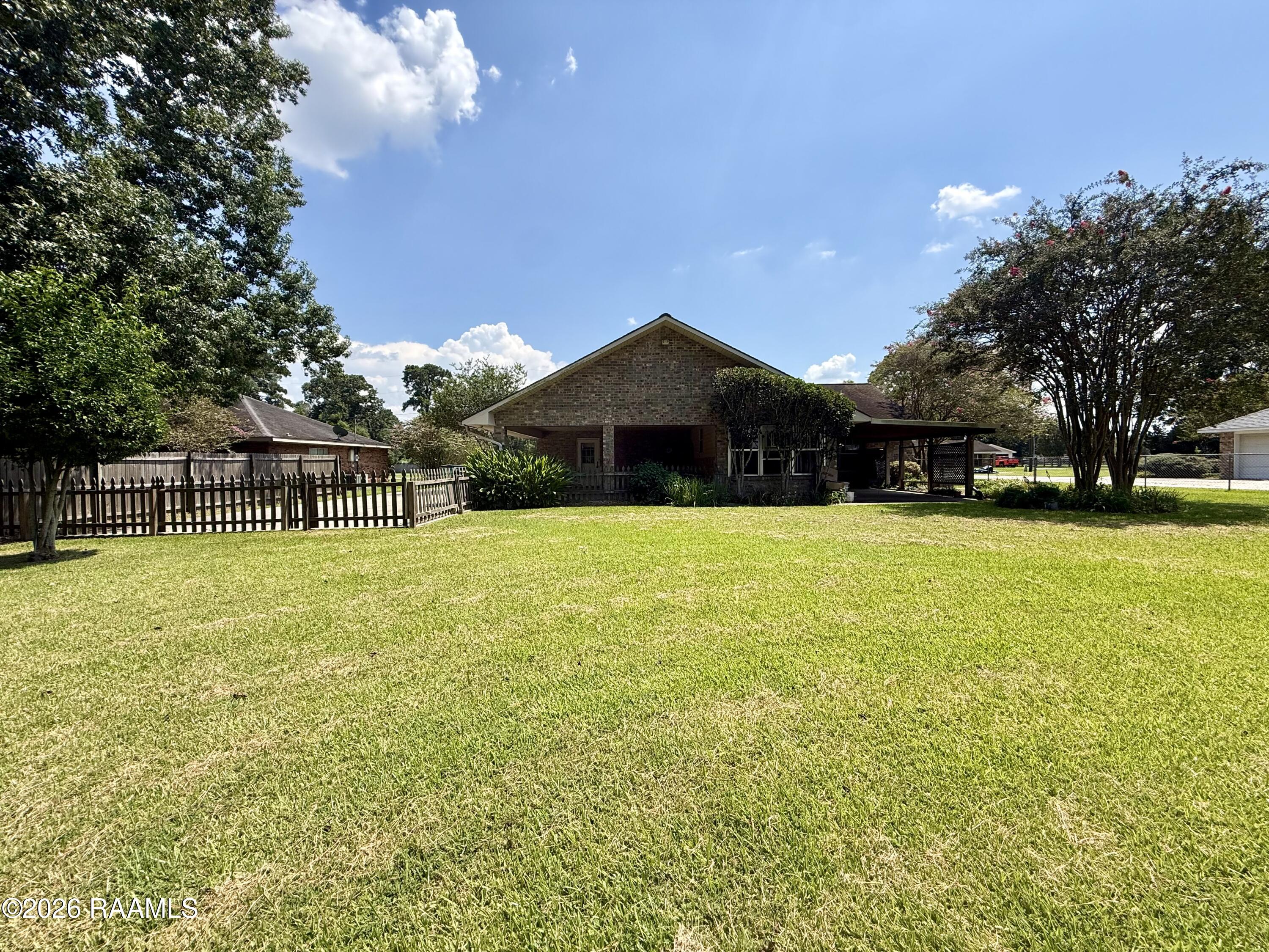 162 Whispering Oaks Drive