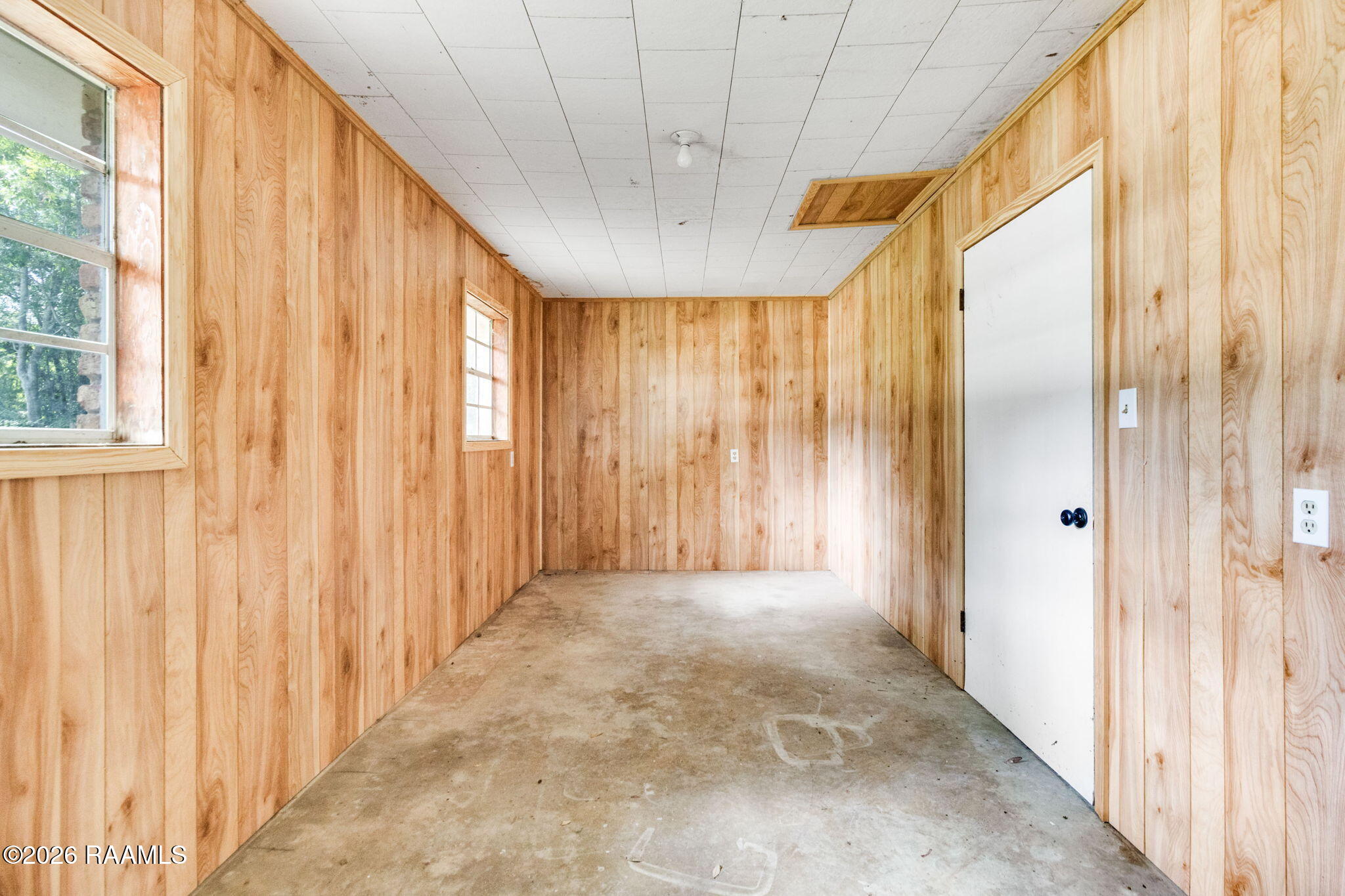 405 Macarthur Road