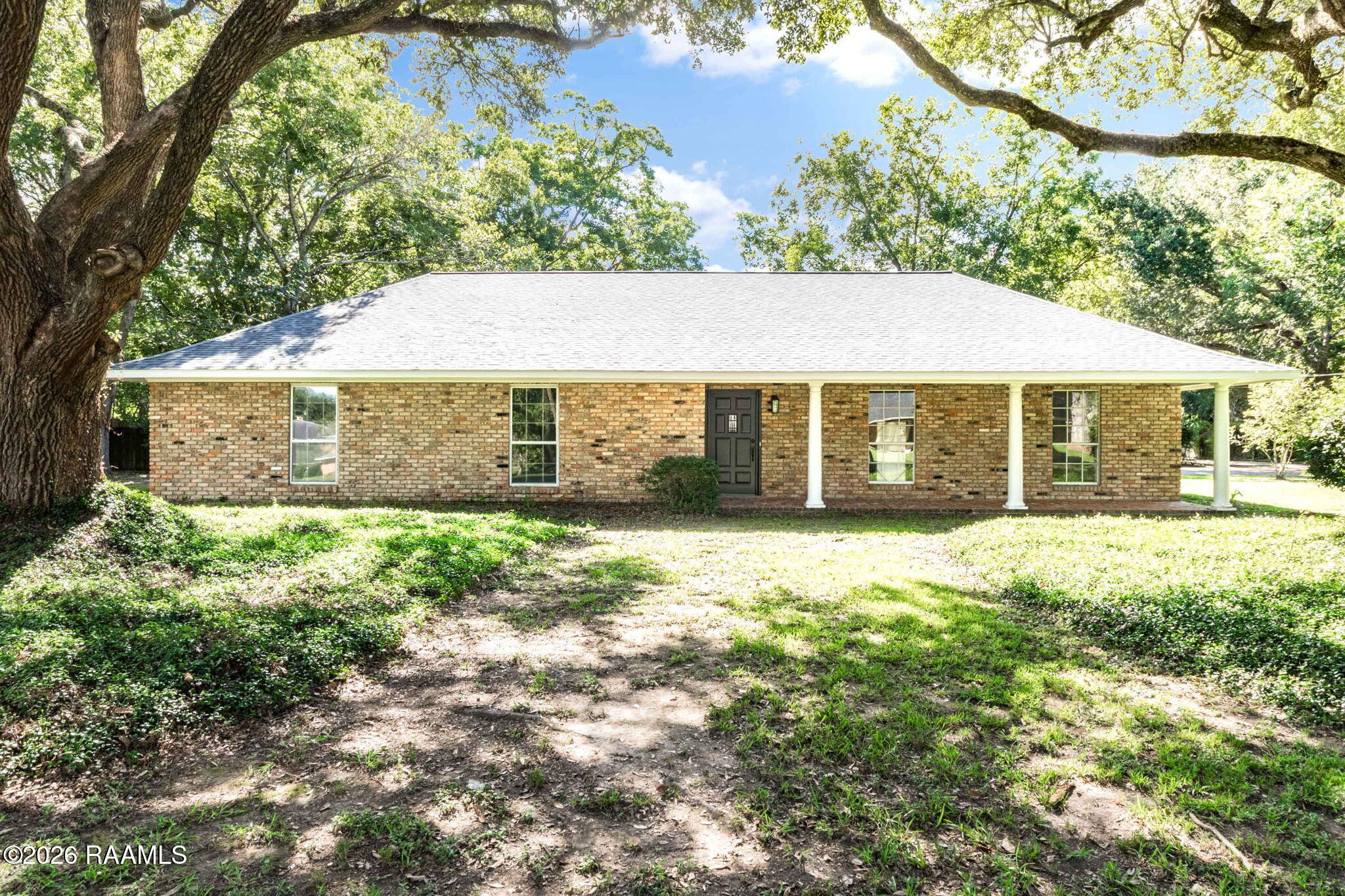 405 Macarthur Road