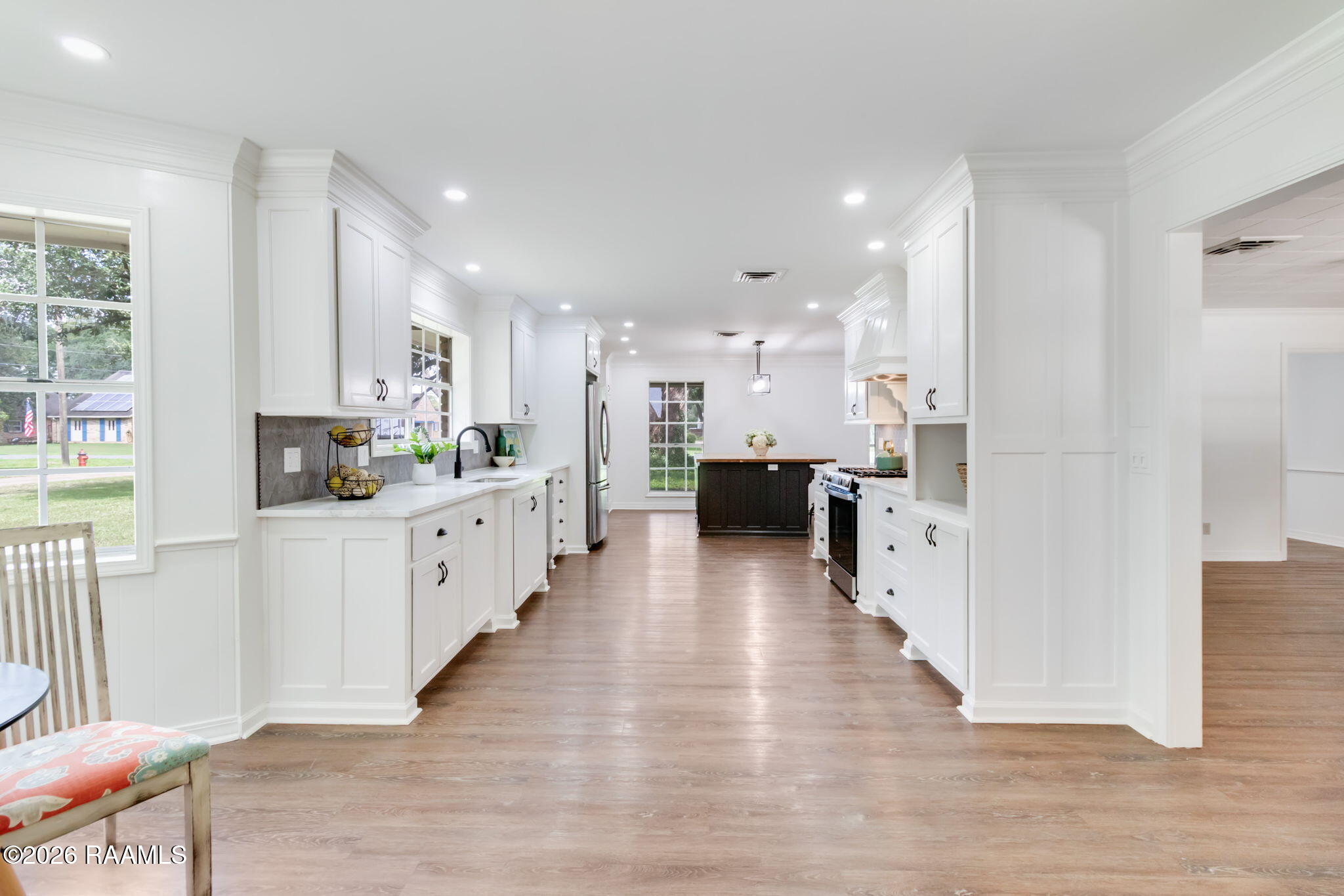 405 Macarthur Road