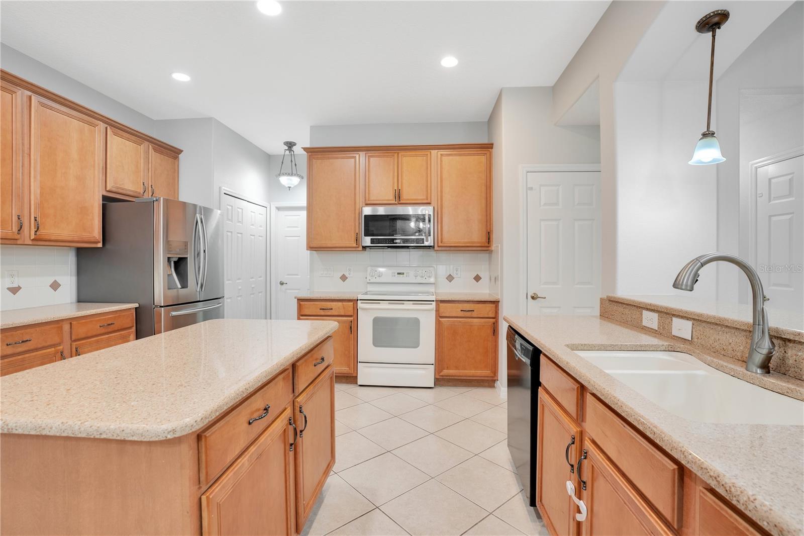 3213 EAGLE WATCH DR
