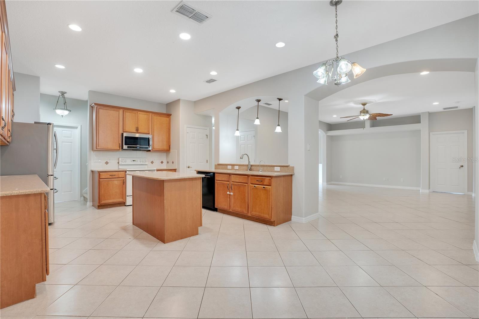 3213 EAGLE WATCH DR