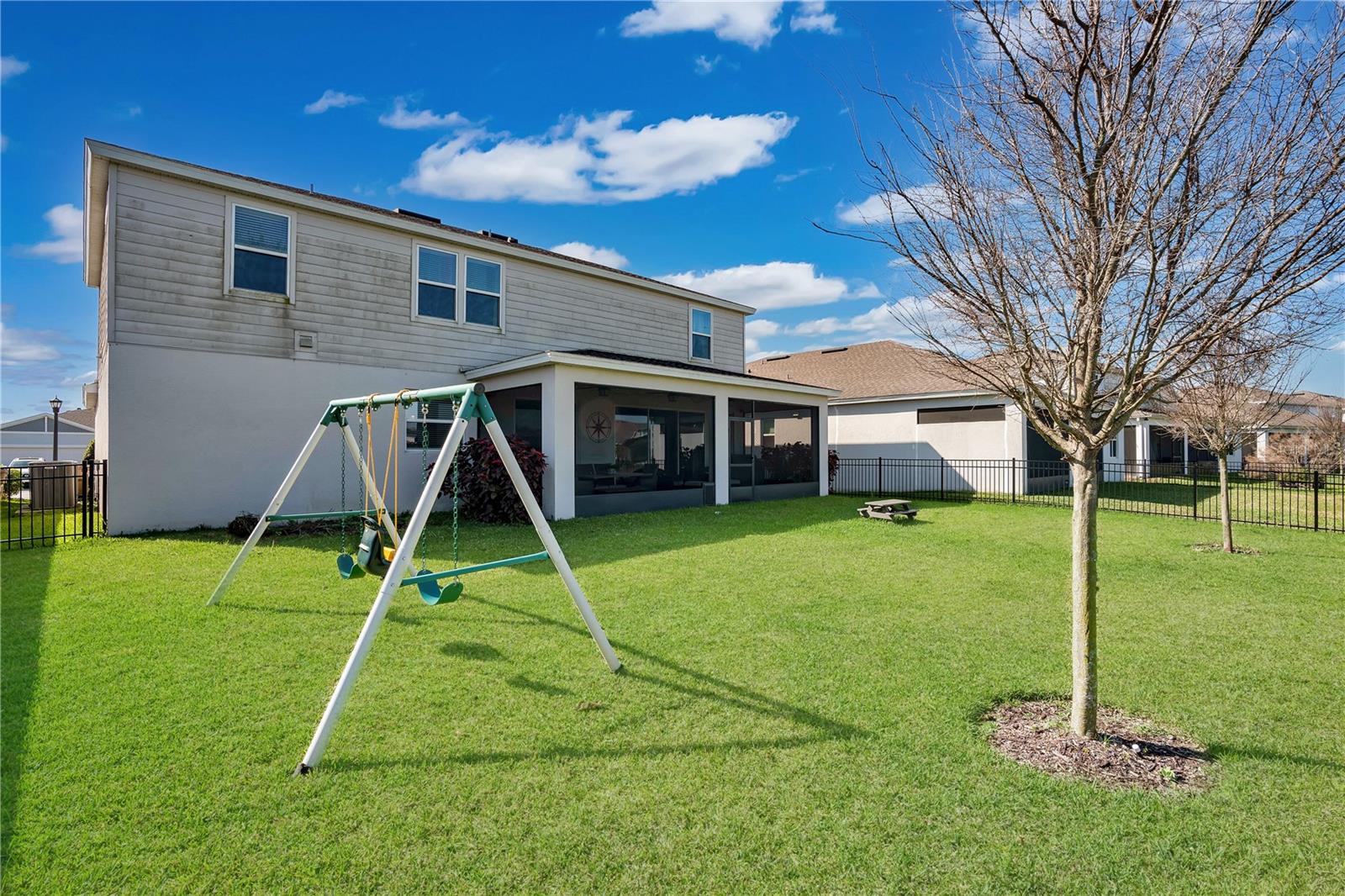 2343 NUTHATCH ST