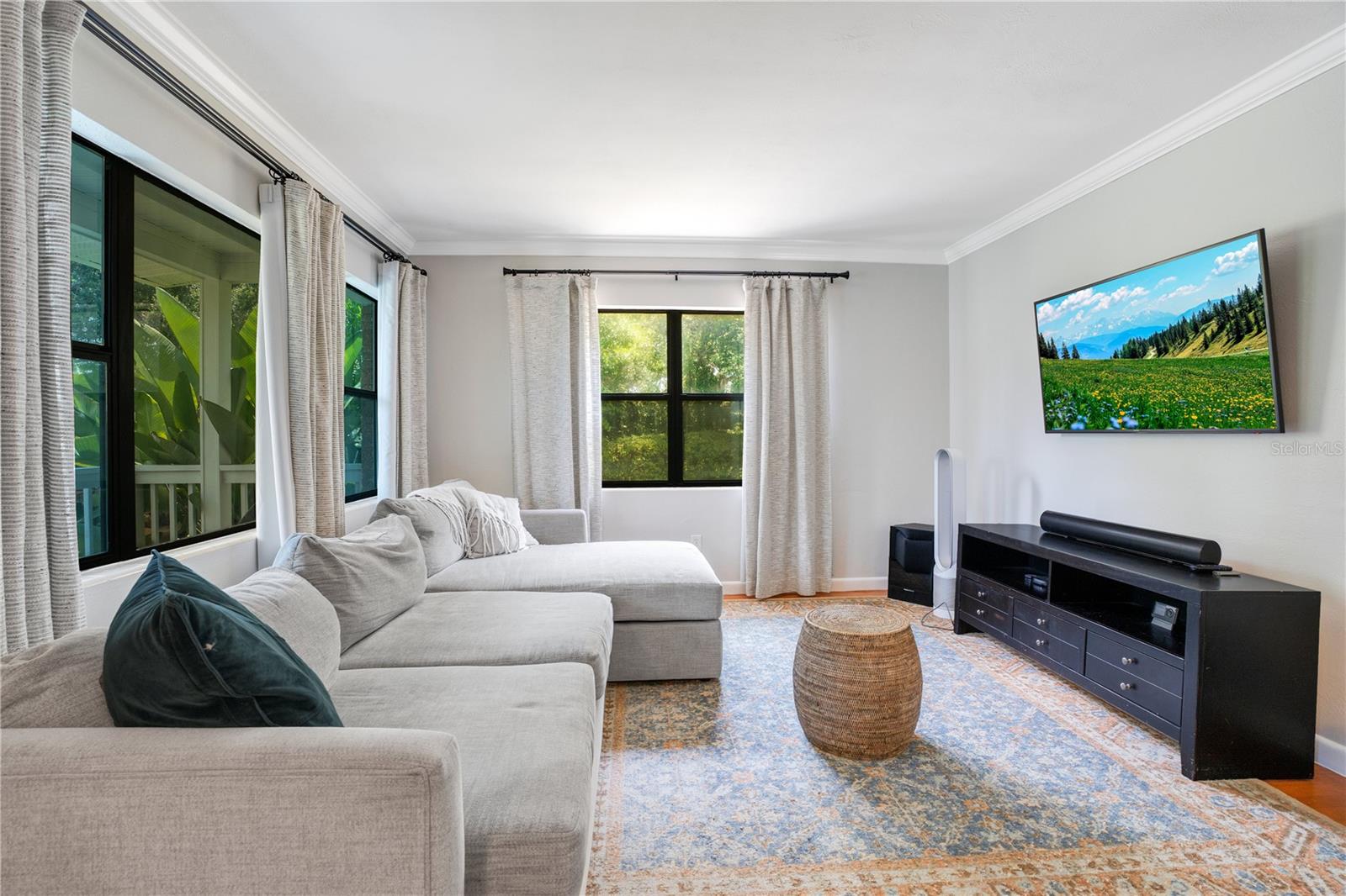 3612 N WESTMORELAND DR