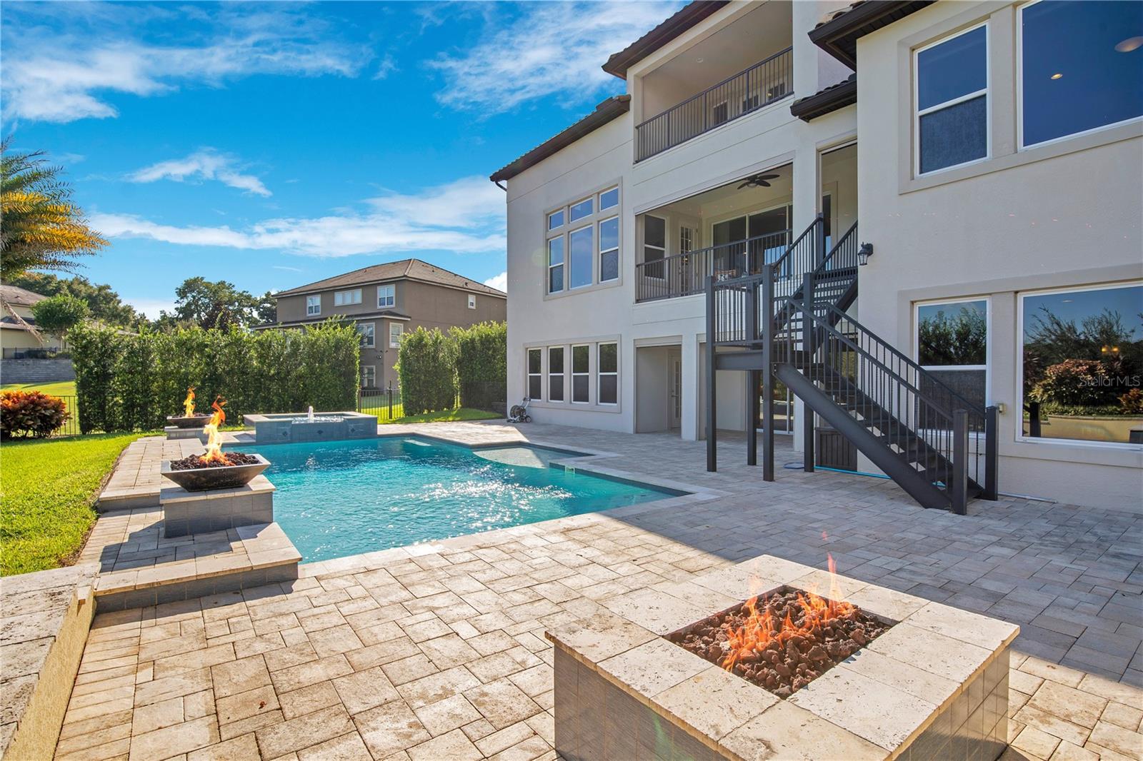 2023 LAKE FISCHER COVE LN