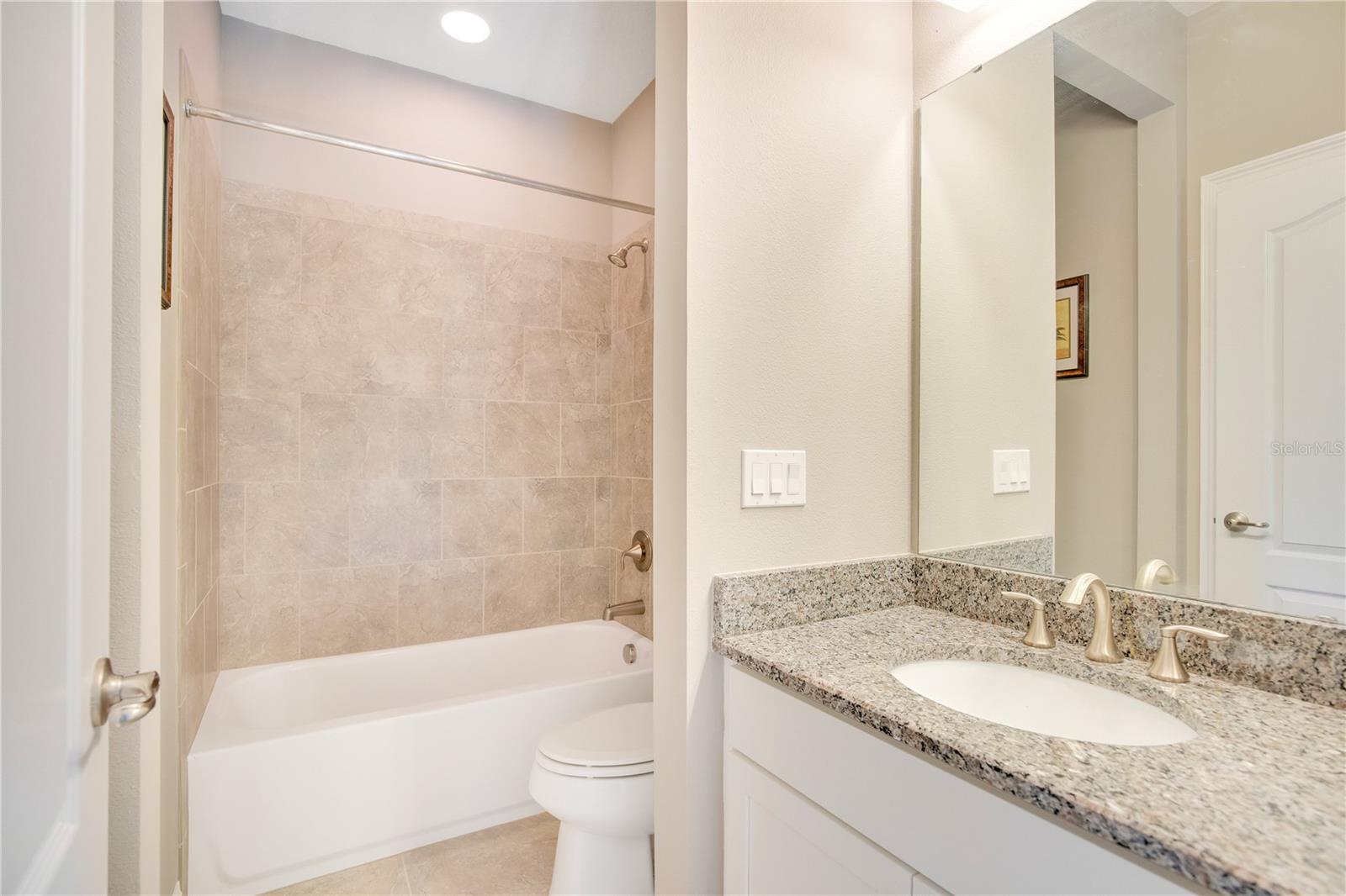 2023 LAKE FISCHER COVE LN