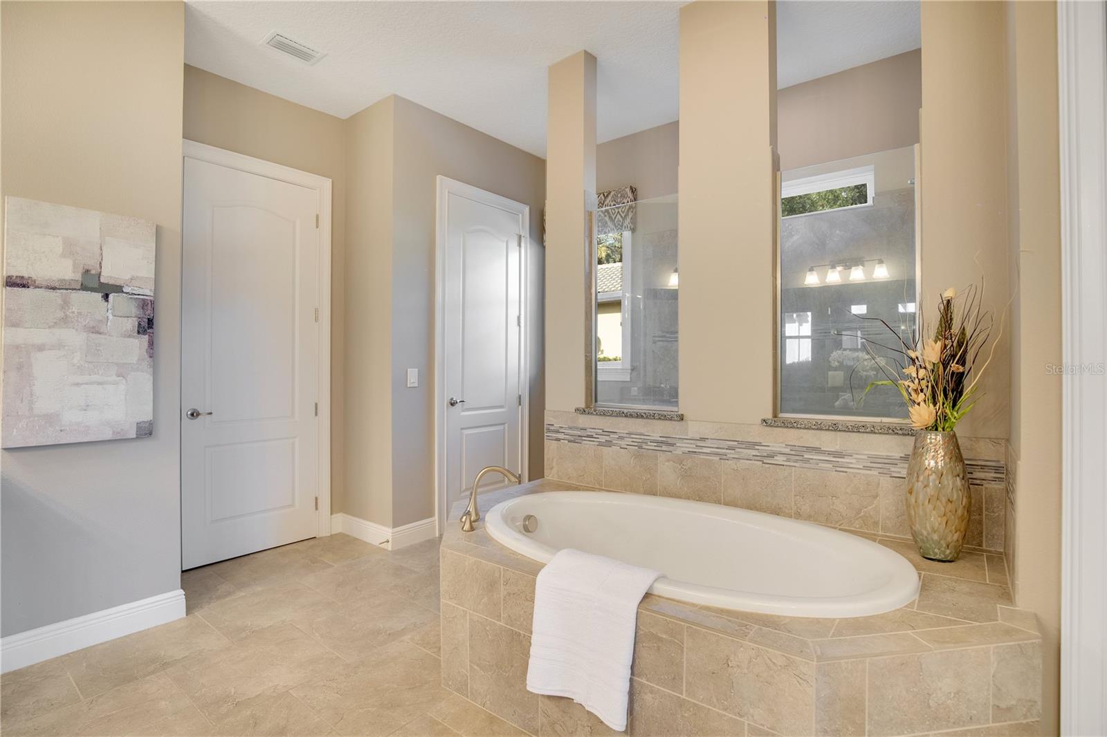 2023 LAKE FISCHER COVE LN