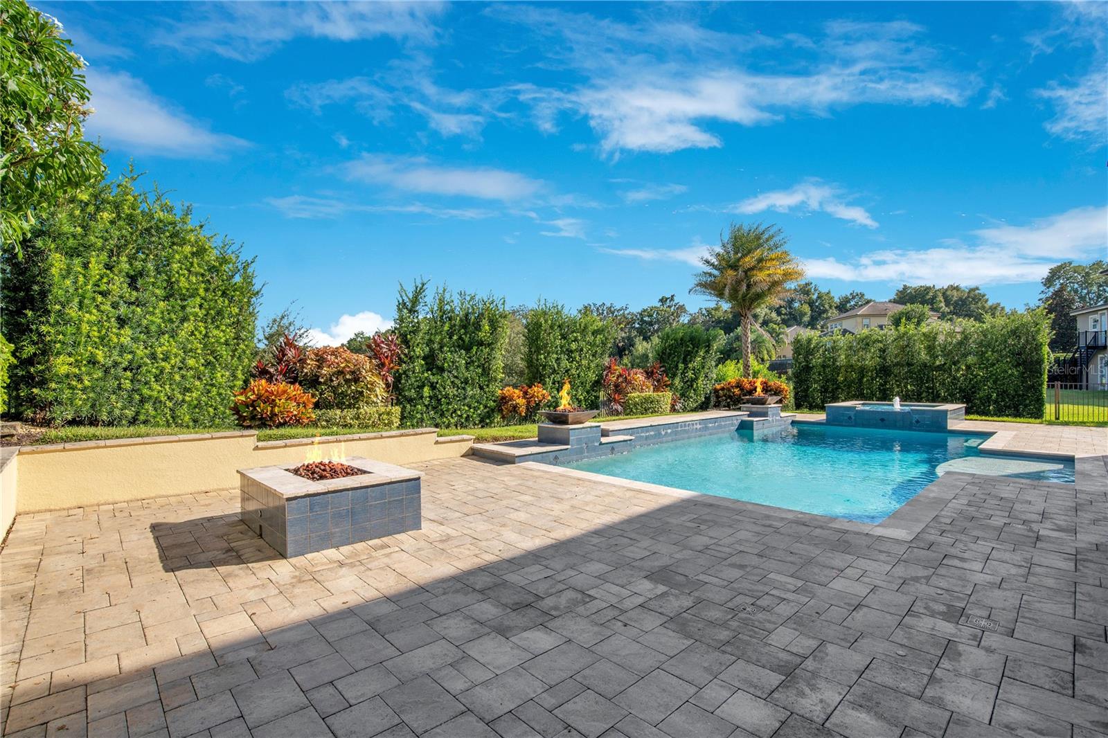 2023 LAKE FISCHER COVE LN