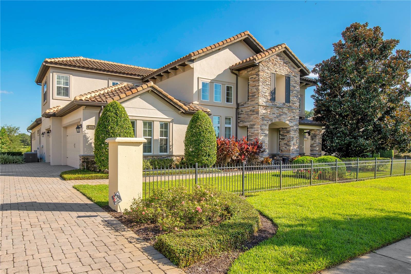 2023 LAKE FISCHER COVE LN