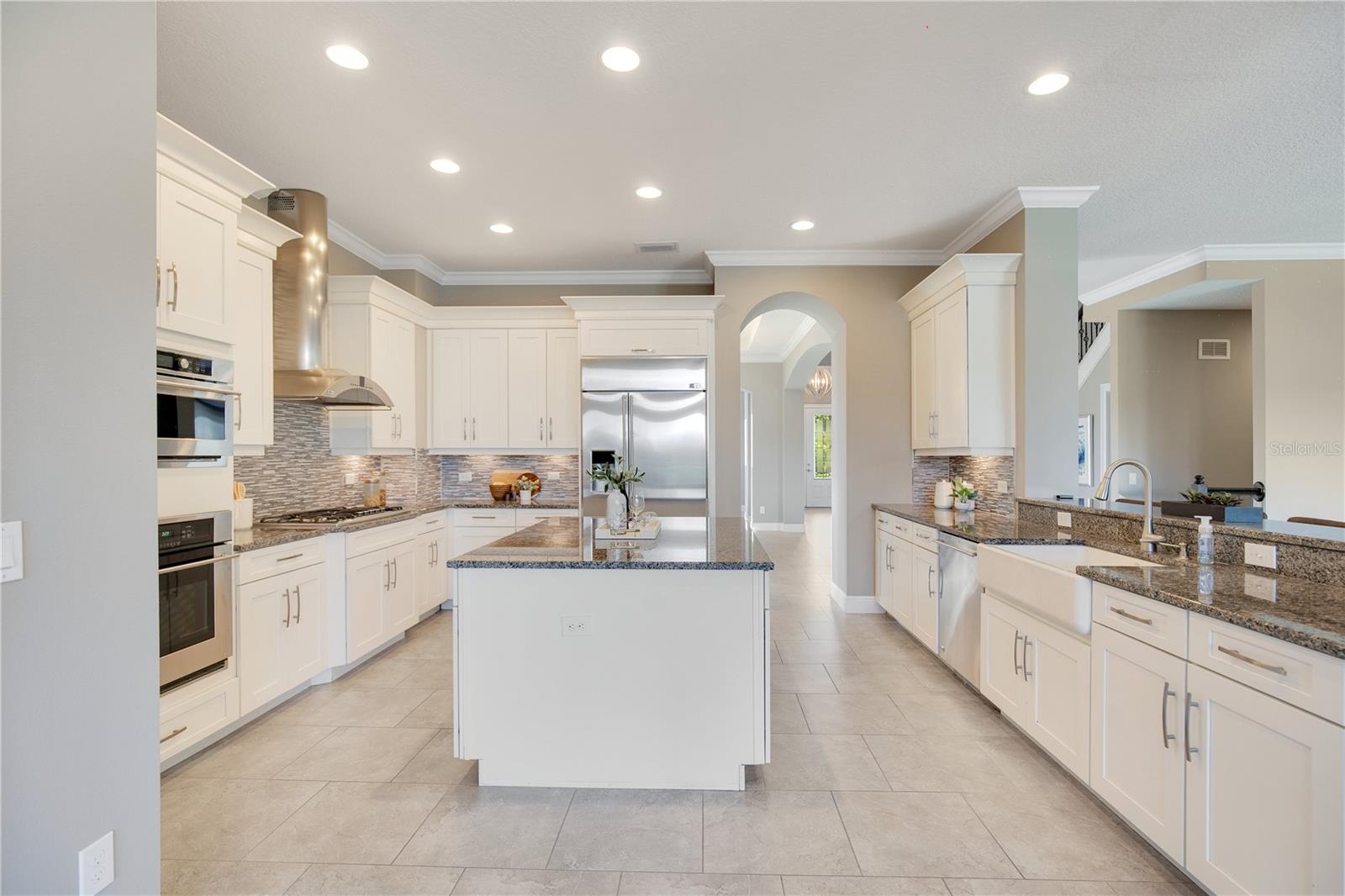 2023 LAKE FISCHER COVE LN