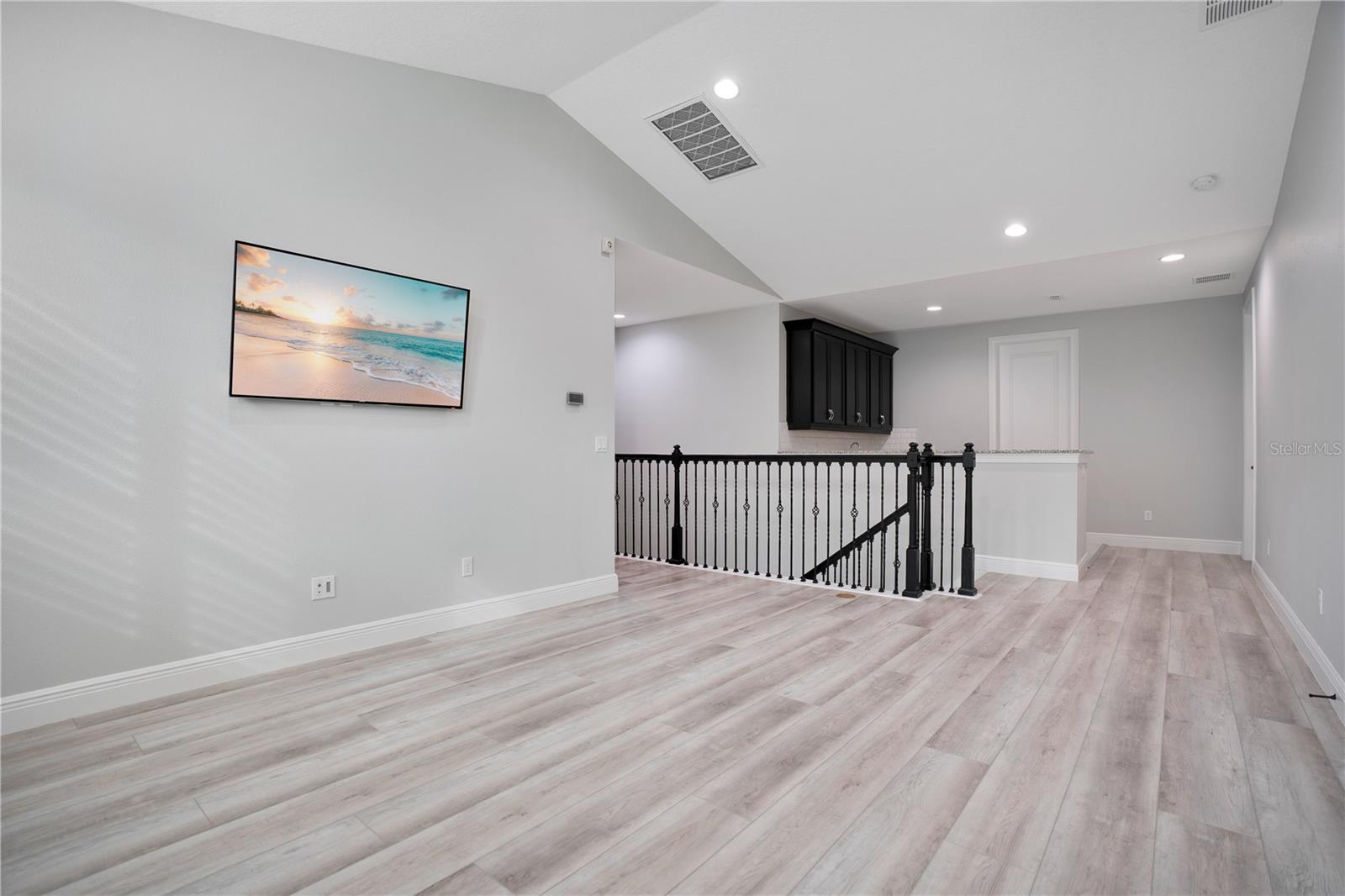 16653 BROADWATER AVE