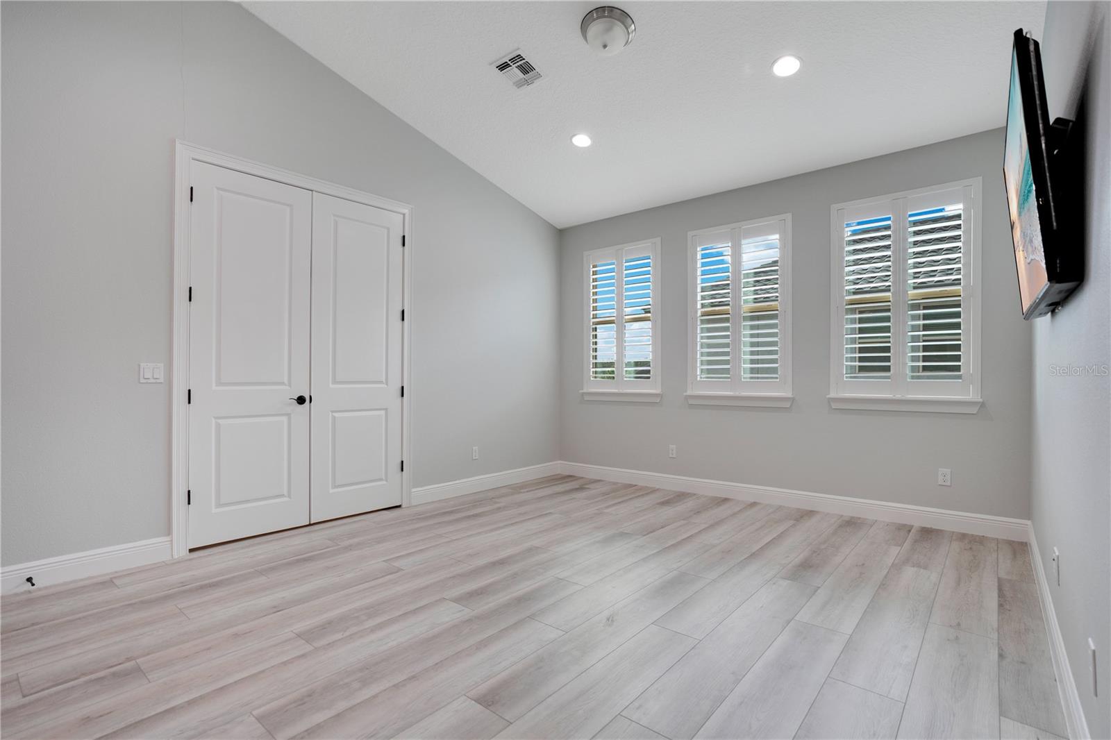 16653 BROADWATER AVE