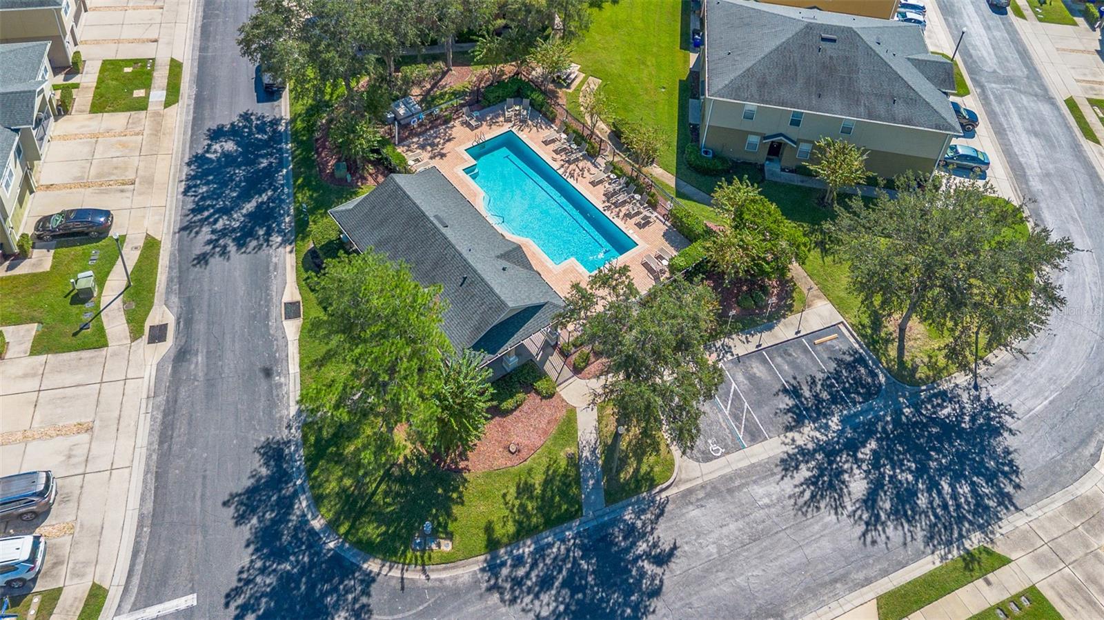4100 ORANGE TREE CT