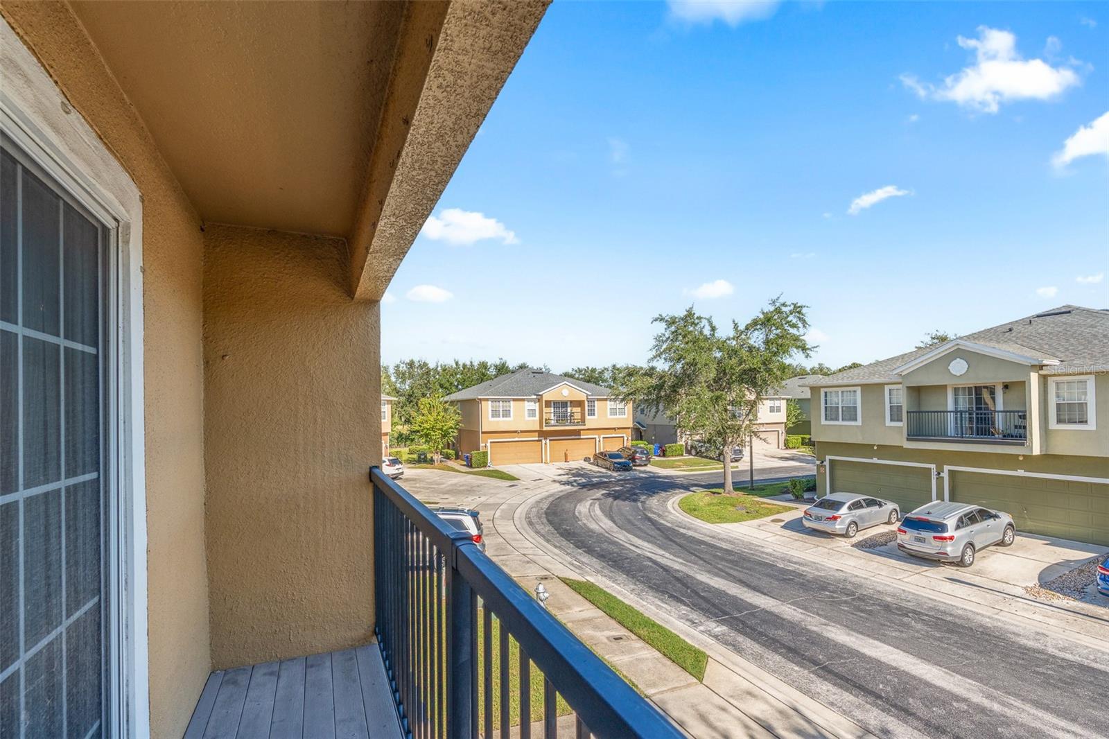 4100 ORANGE TREE CT
