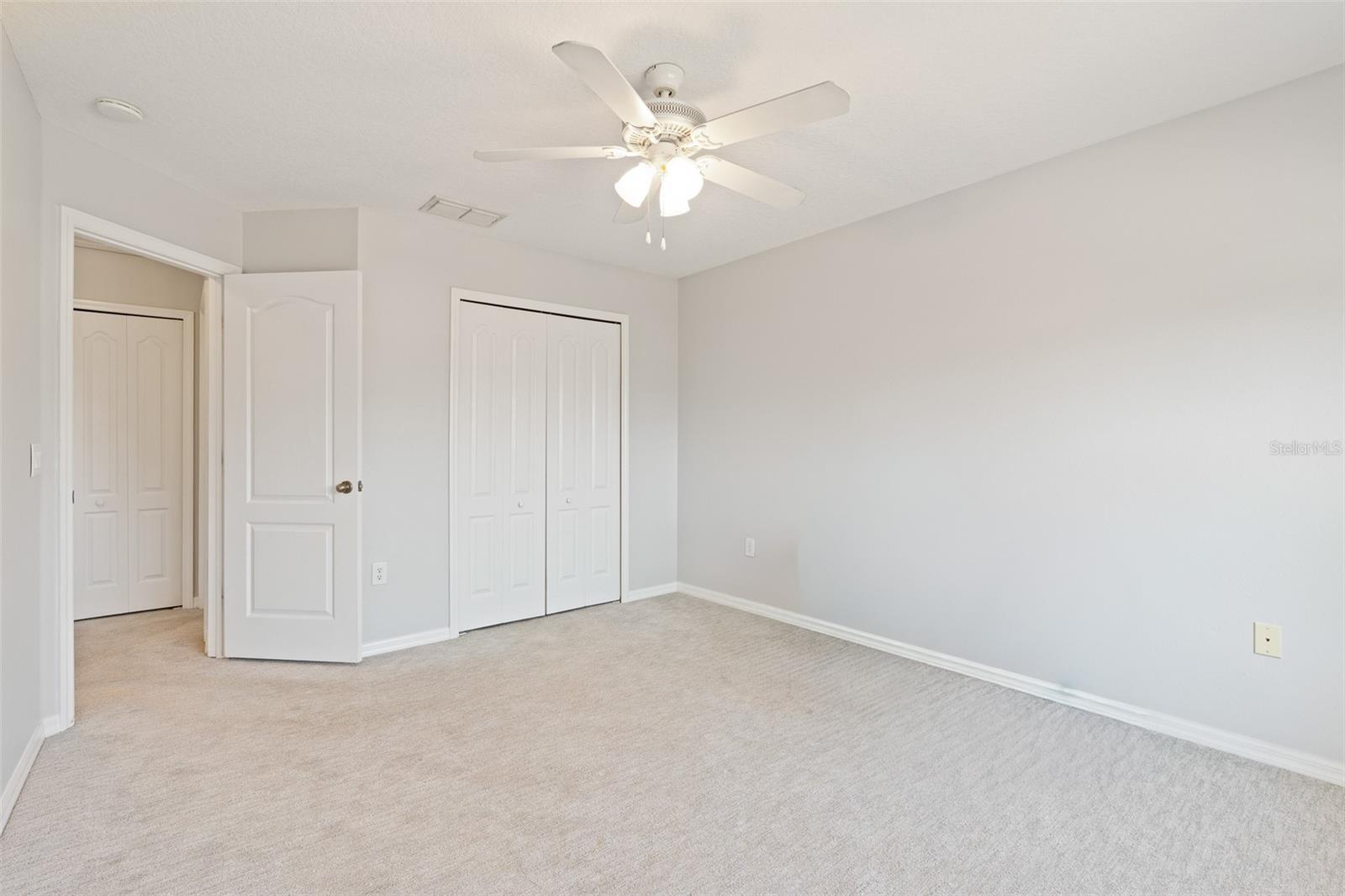 4100 ORANGE TREE CT
