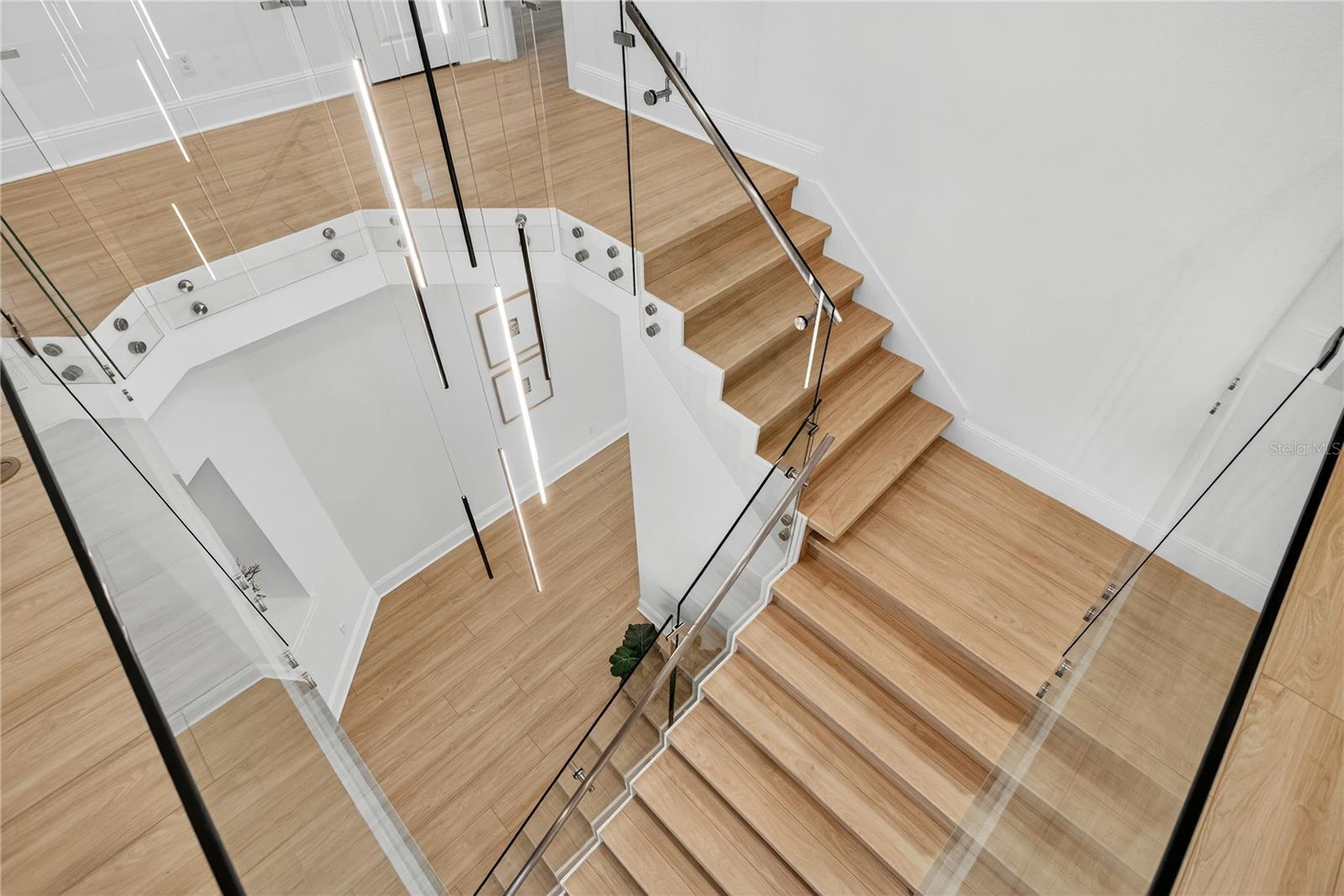 16689 BROADWATER AVE