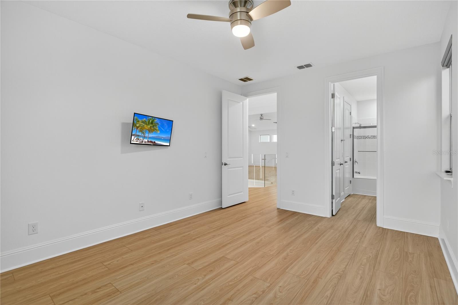 16689 BROADWATER AVE