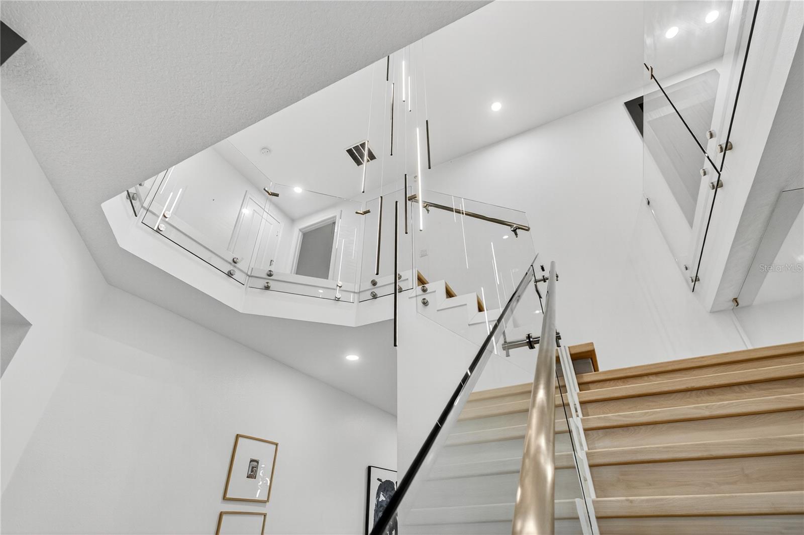 16689 BROADWATER AVE