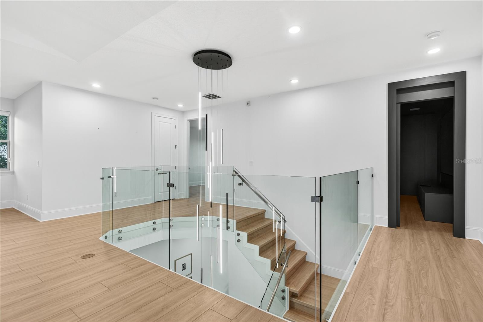 16689 BROADWATER AVE