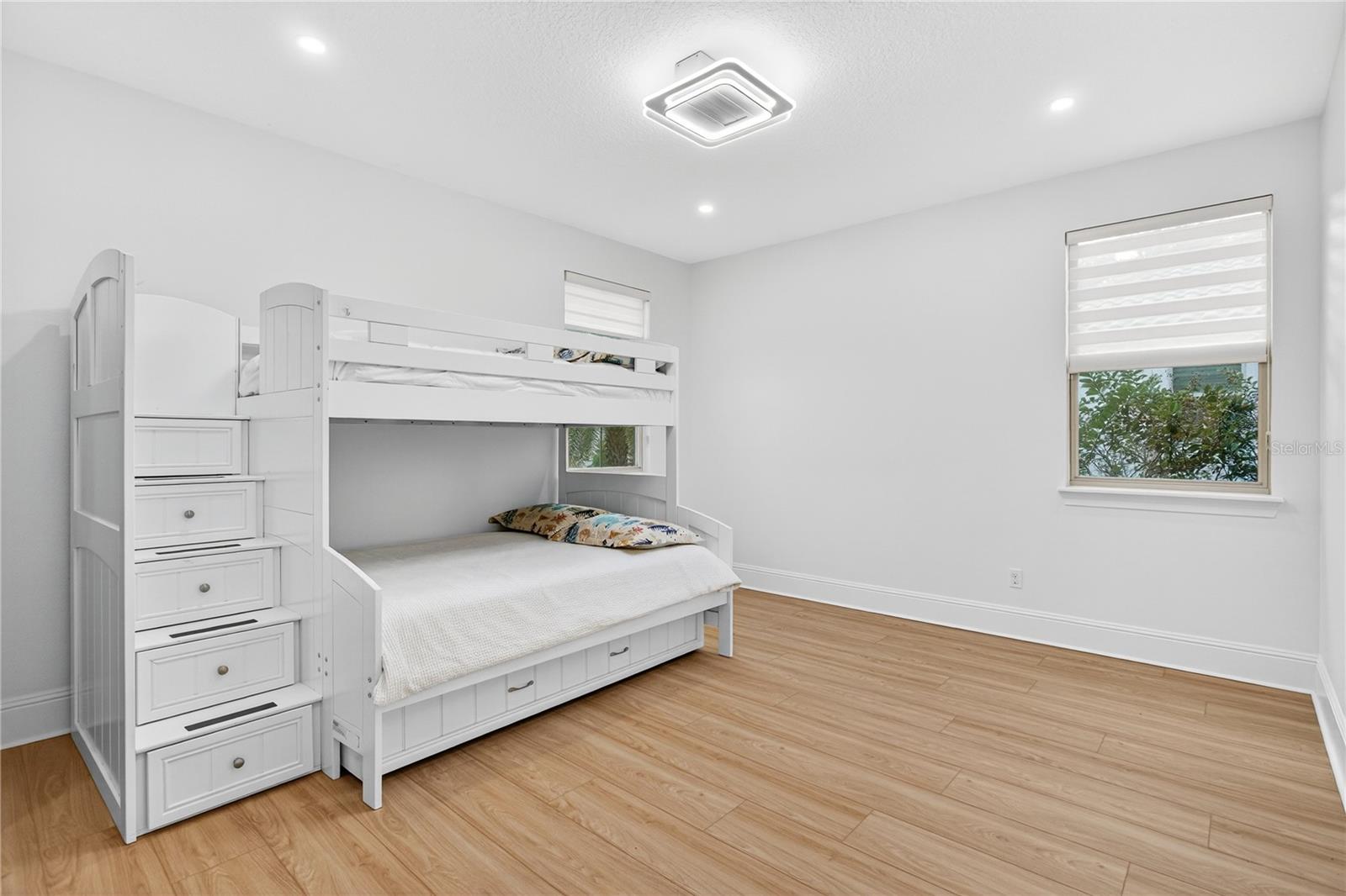 16689 BROADWATER AVE