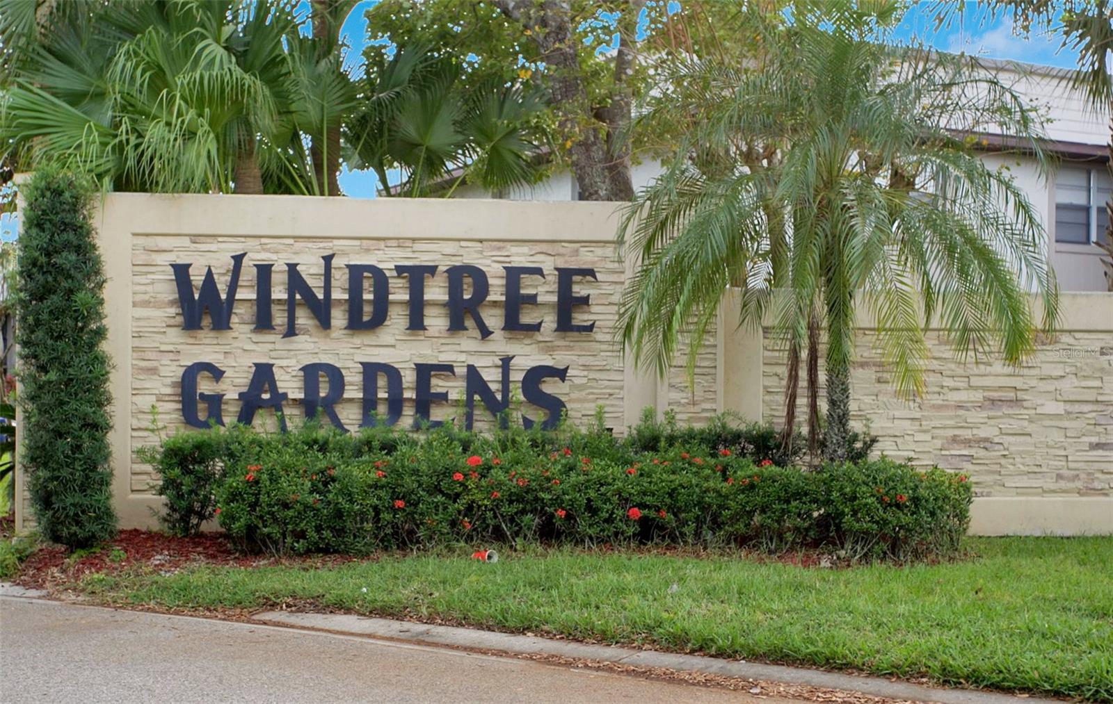 97 WINDTREE LN #104
