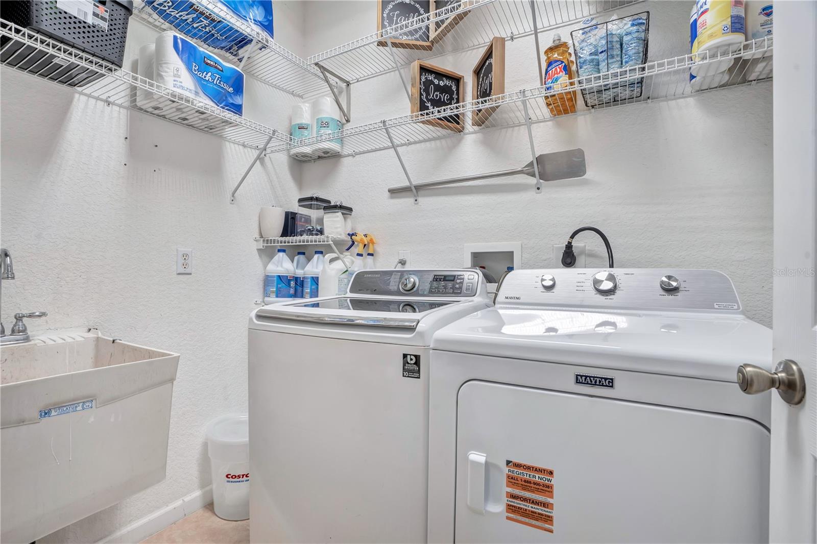 3571 MAPLE RIDGE LOOP