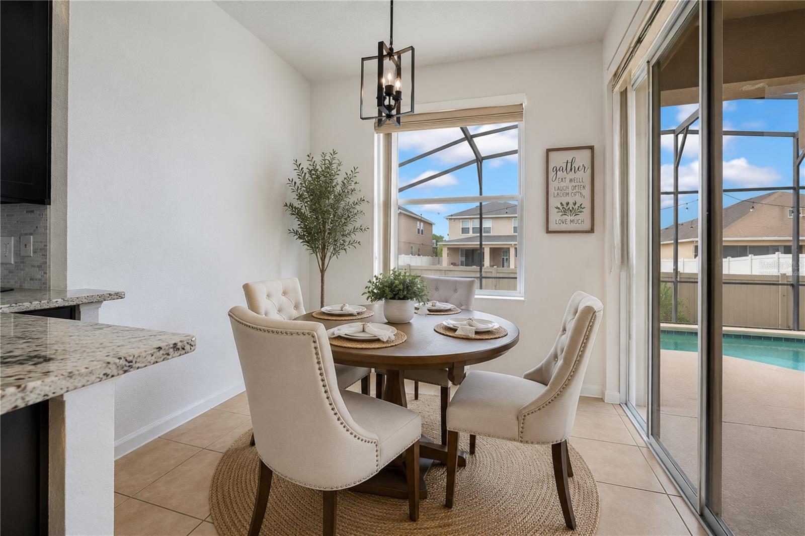 3571 MAPLE RIDGE LOOP