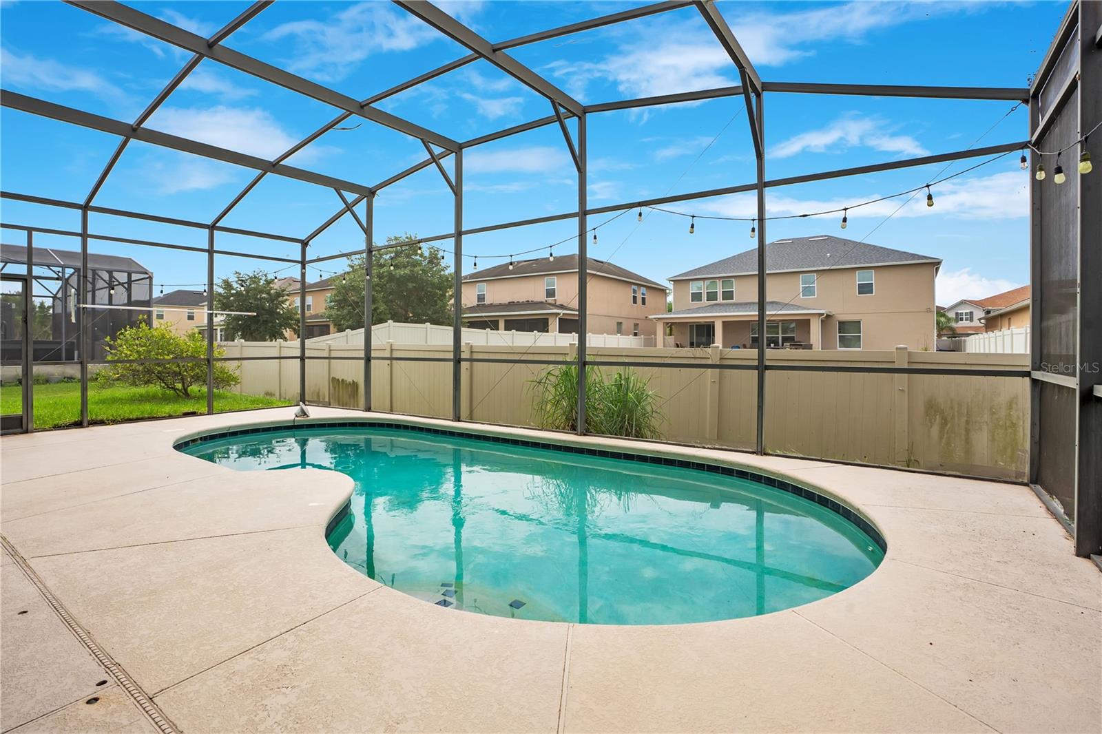 3571 MAPLE RIDGE LOOP