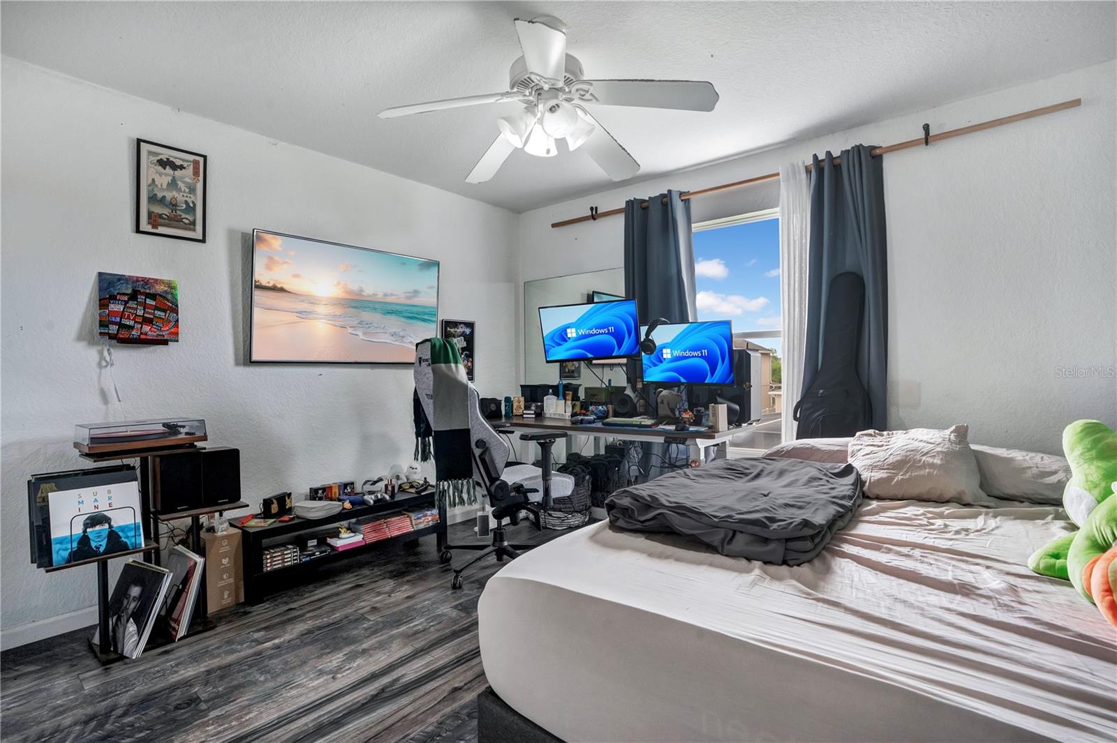 3571 MAPLE RIDGE LOOP