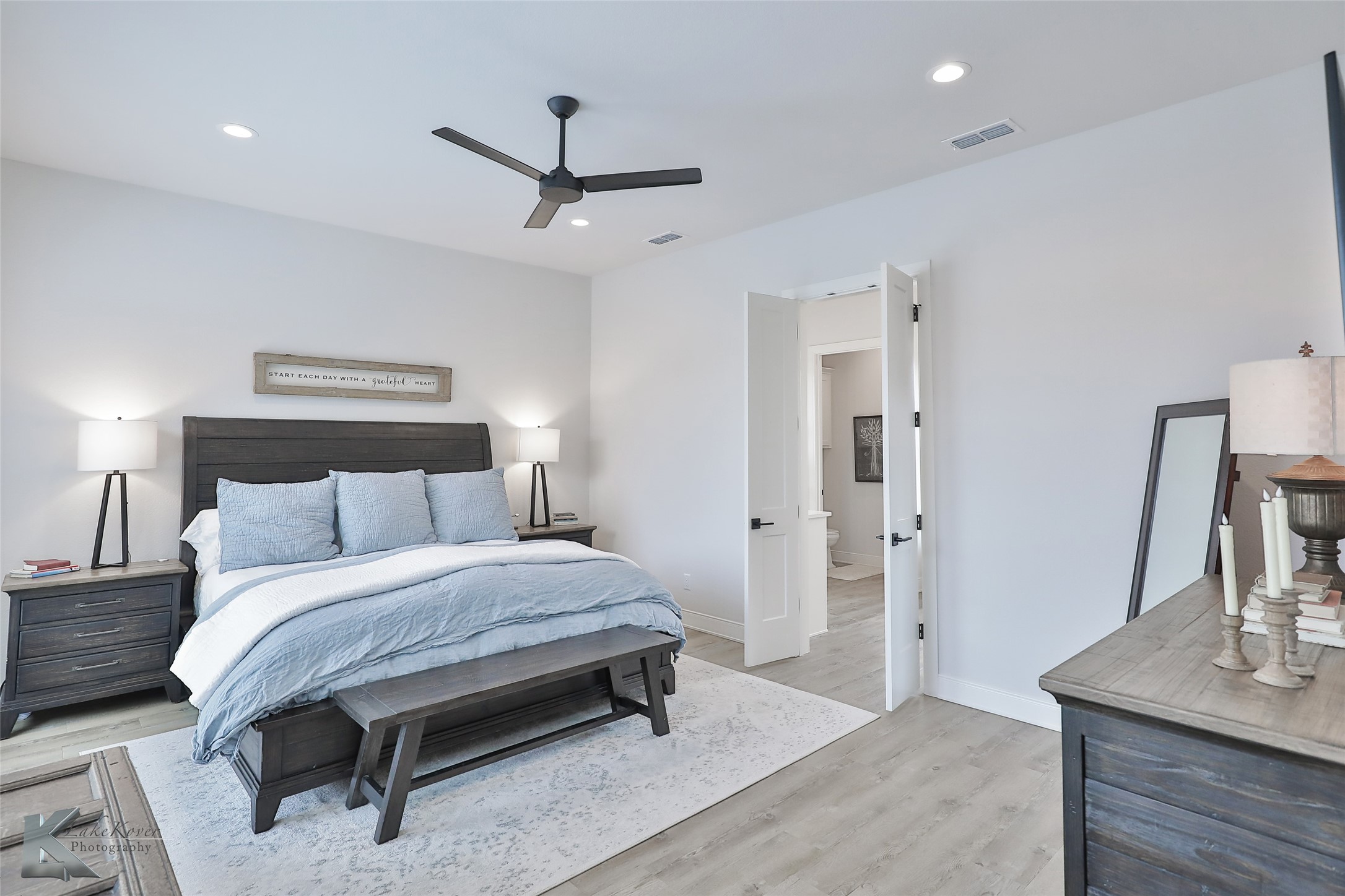 2402 Manor Oaks Terrace