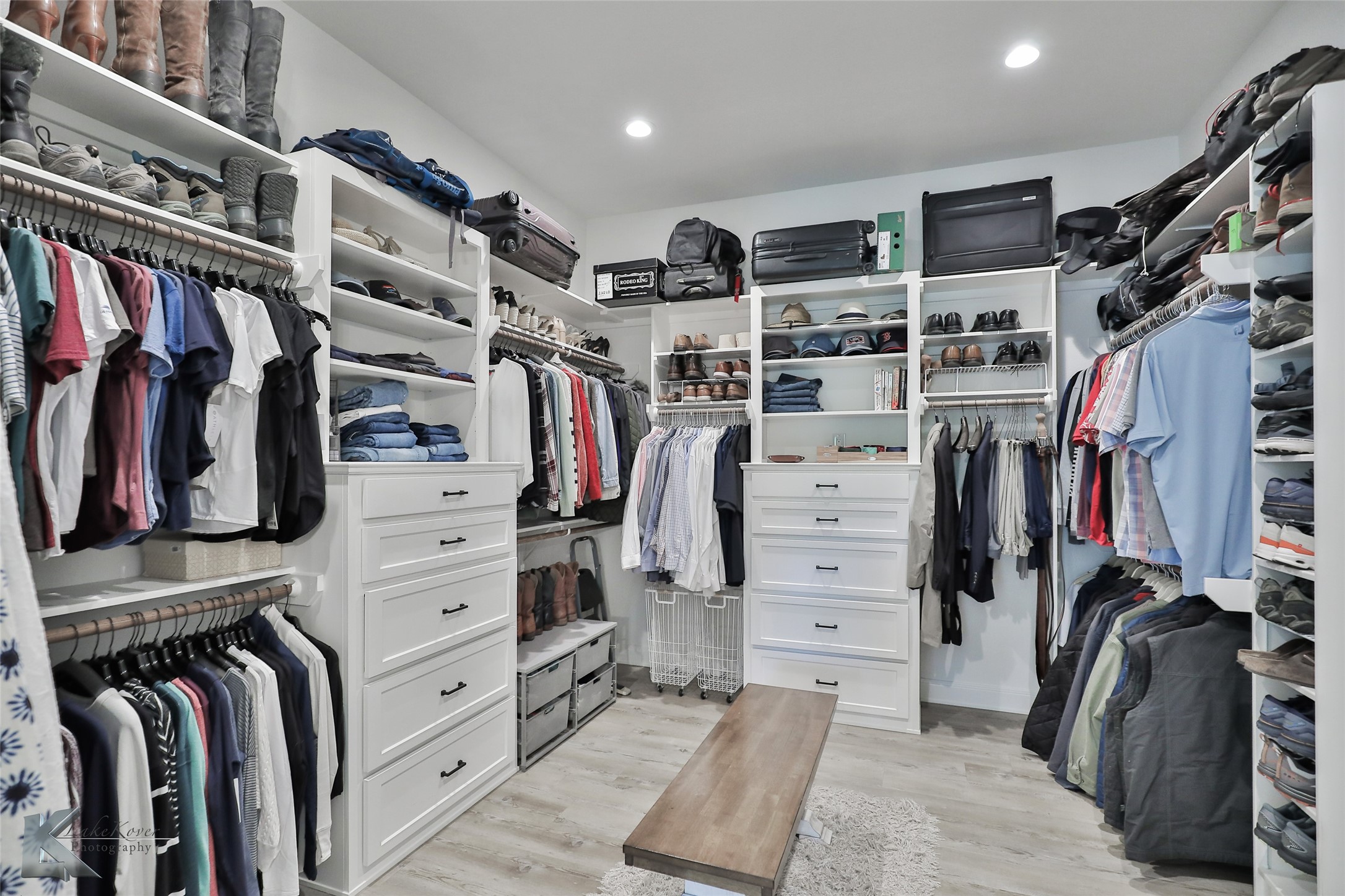 2402 Manor Oaks Terrace