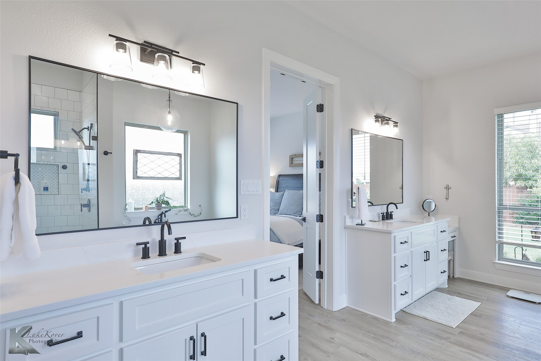 2402 Manor Oaks Terrace