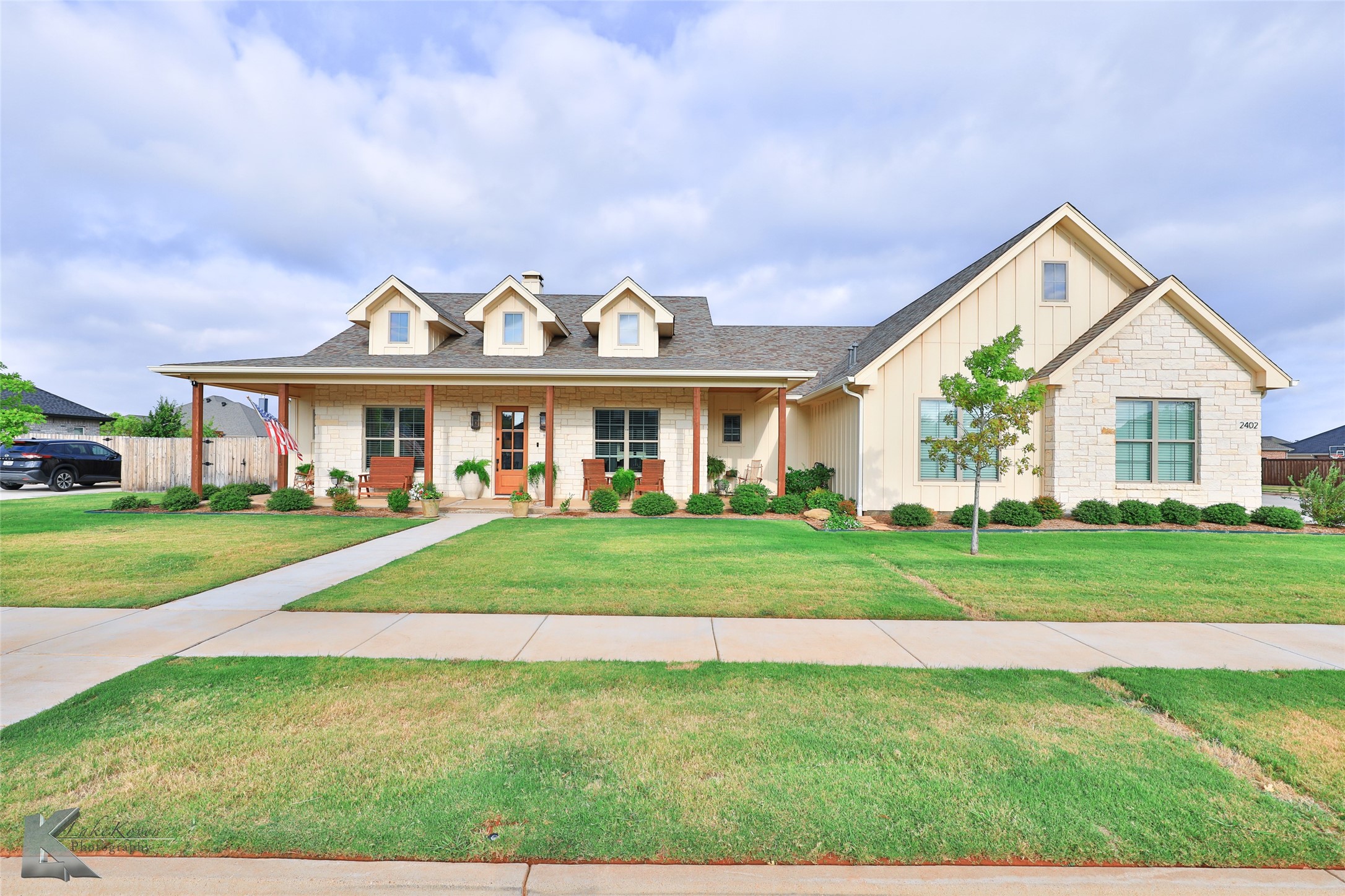 2402 Manor Oaks Terrace